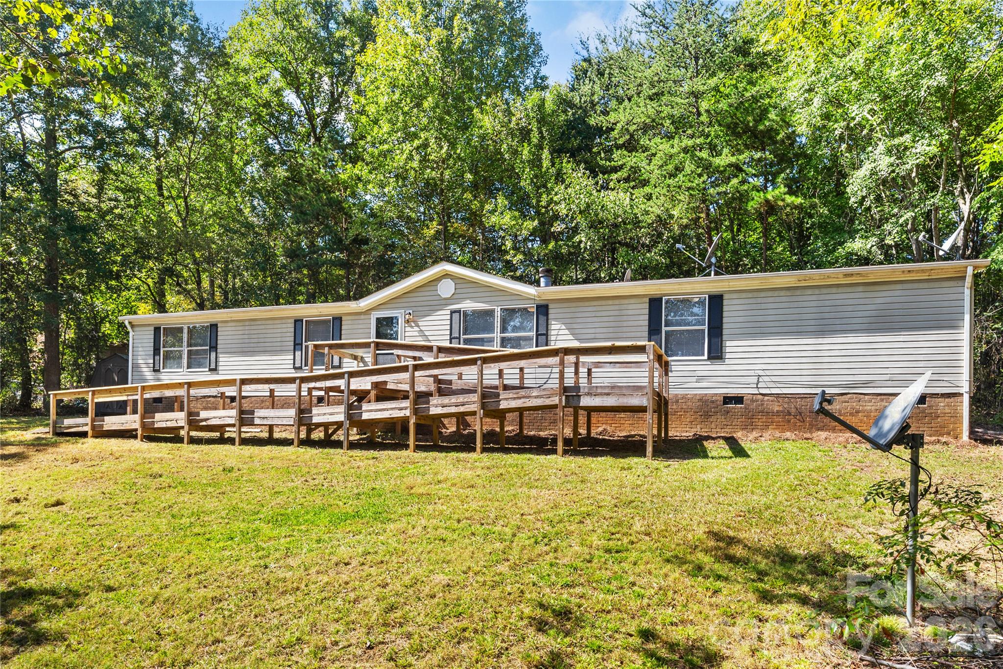 3285 Falcon Ridge Road Property Photo 1