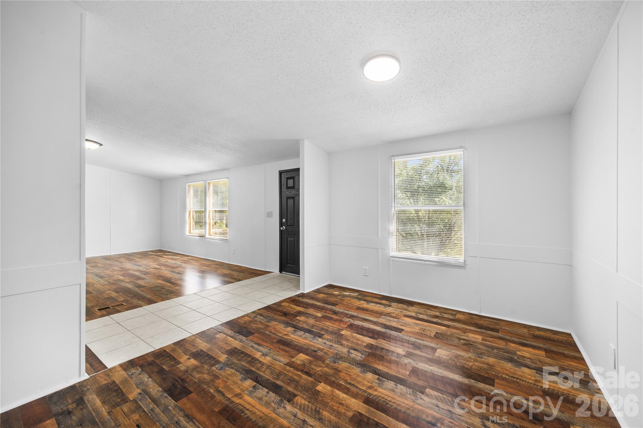 3285 Falcon Ridge Road Property Photo 9