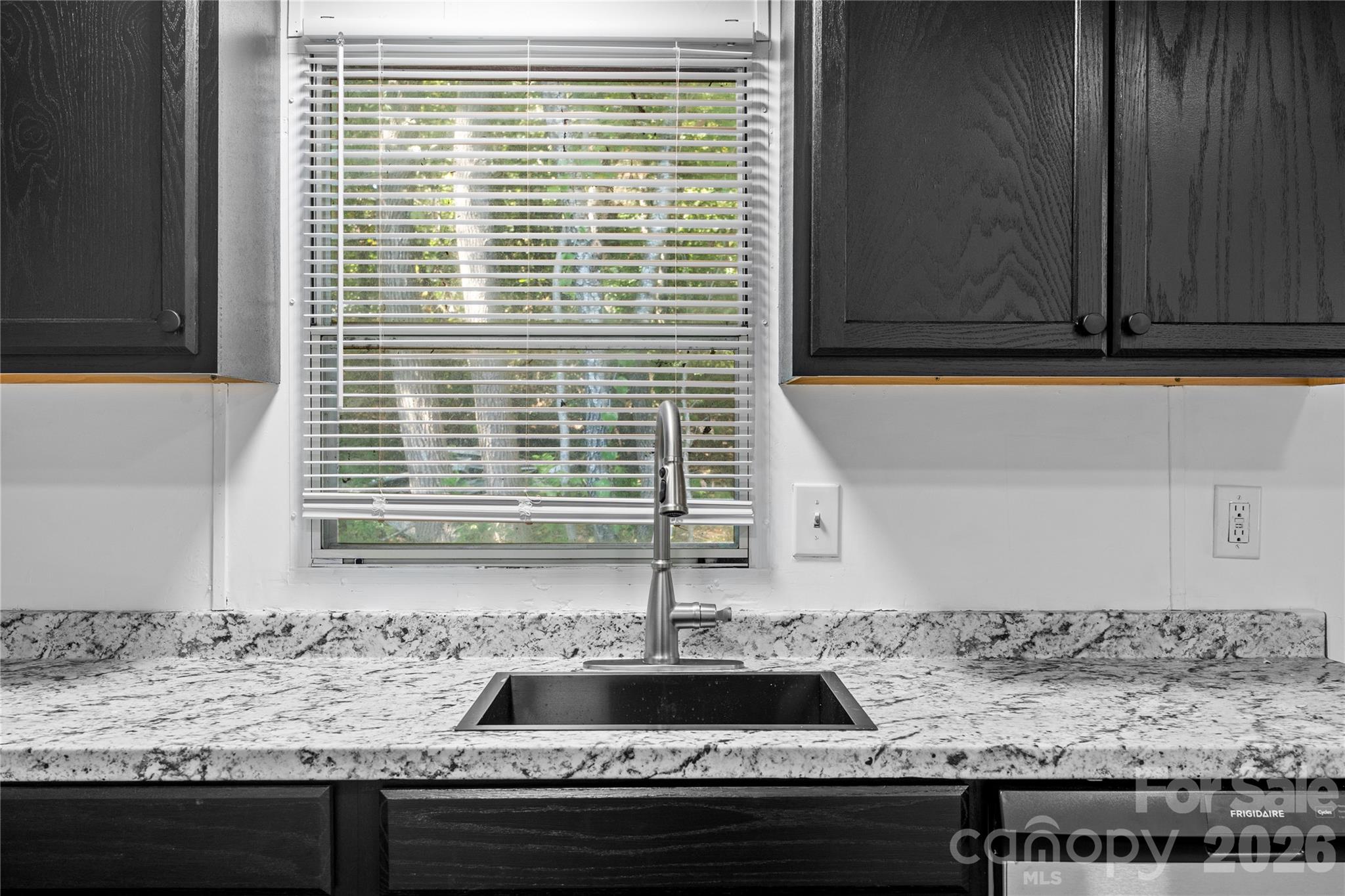 3285 Falcon Ridge Road Property Photo 11