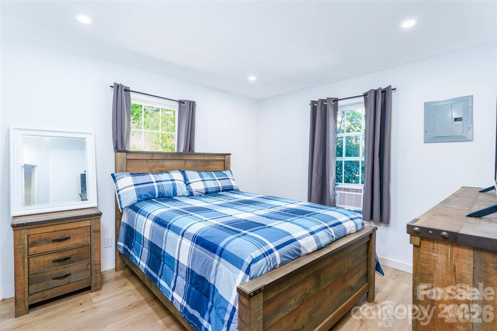 640 Mckee Street Property Photo 4
