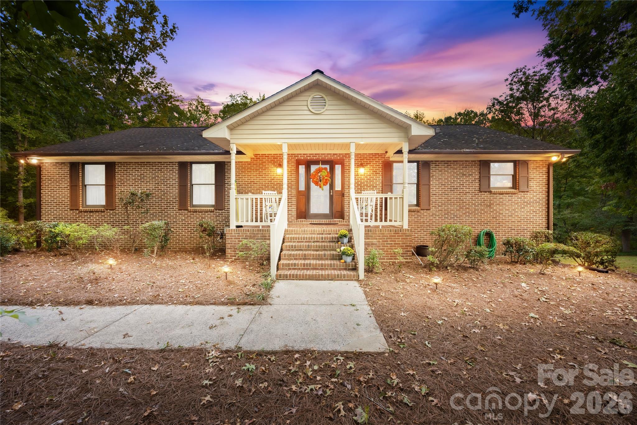 16208 Deepwood Place Property Photo 1