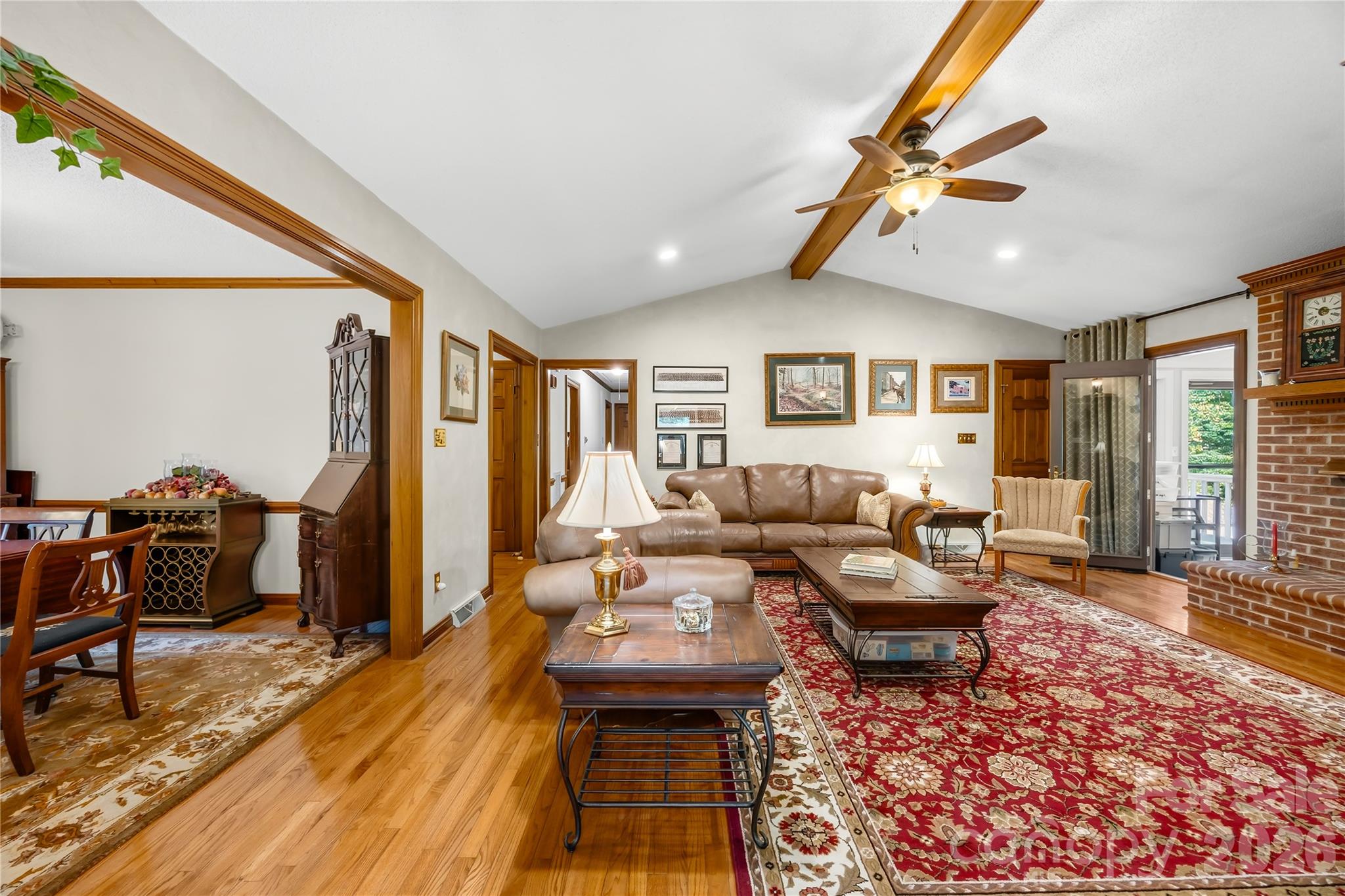 16208 Deepwood Place Property Photo 10