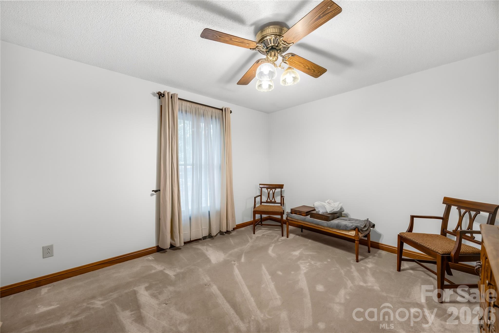 16208 Deepwood Place Property Photo 22
