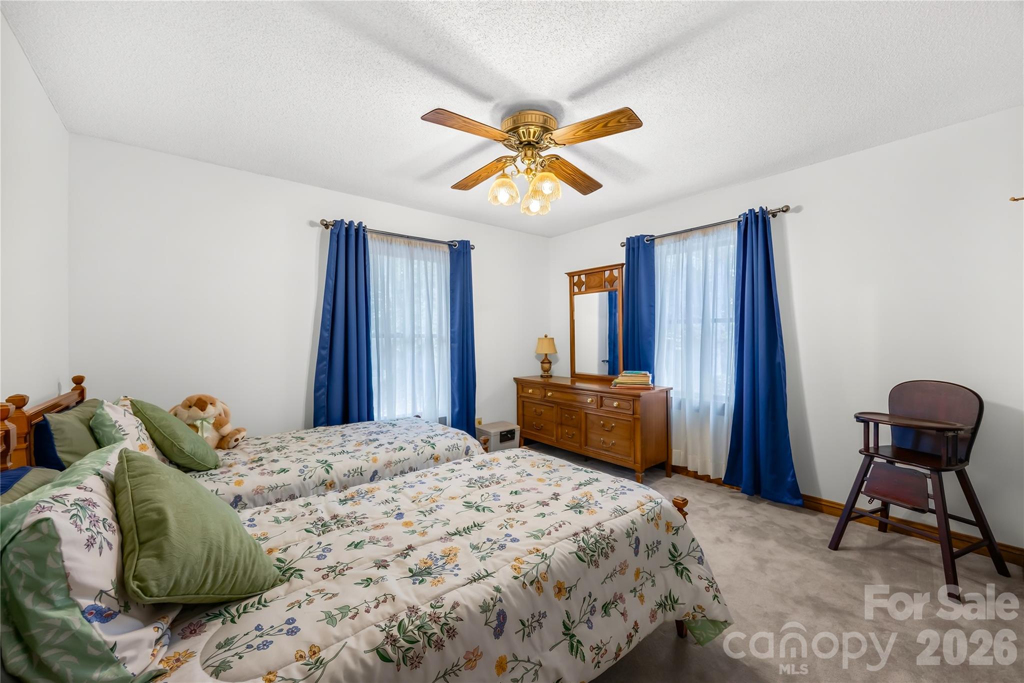 16208 Deepwood Place Property Photo 24