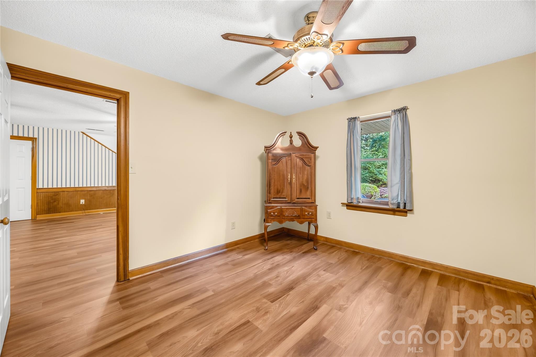 16208 Deepwood Place Property Photo 25