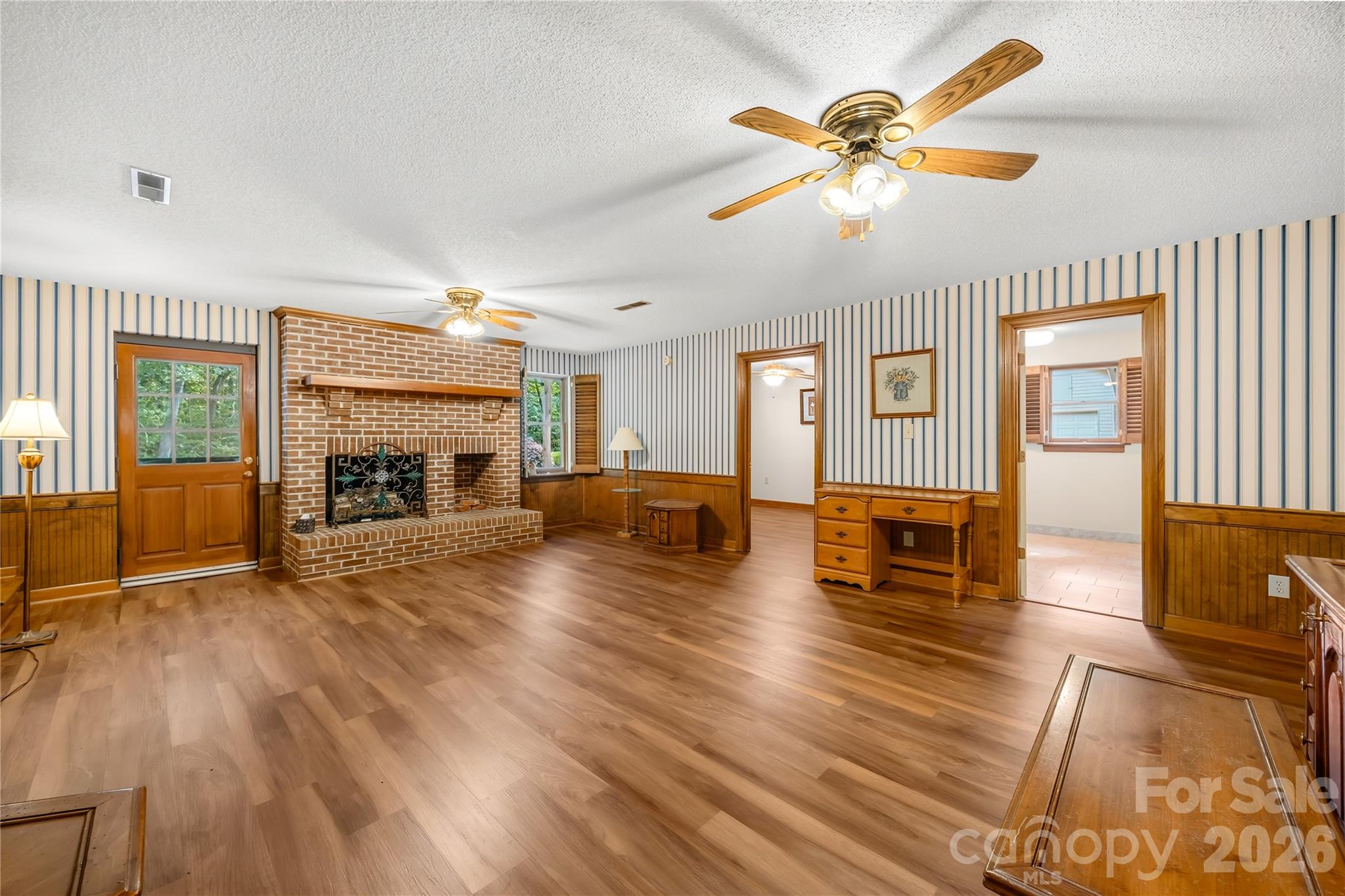 16208 Deepwood Place Property Photo 26
