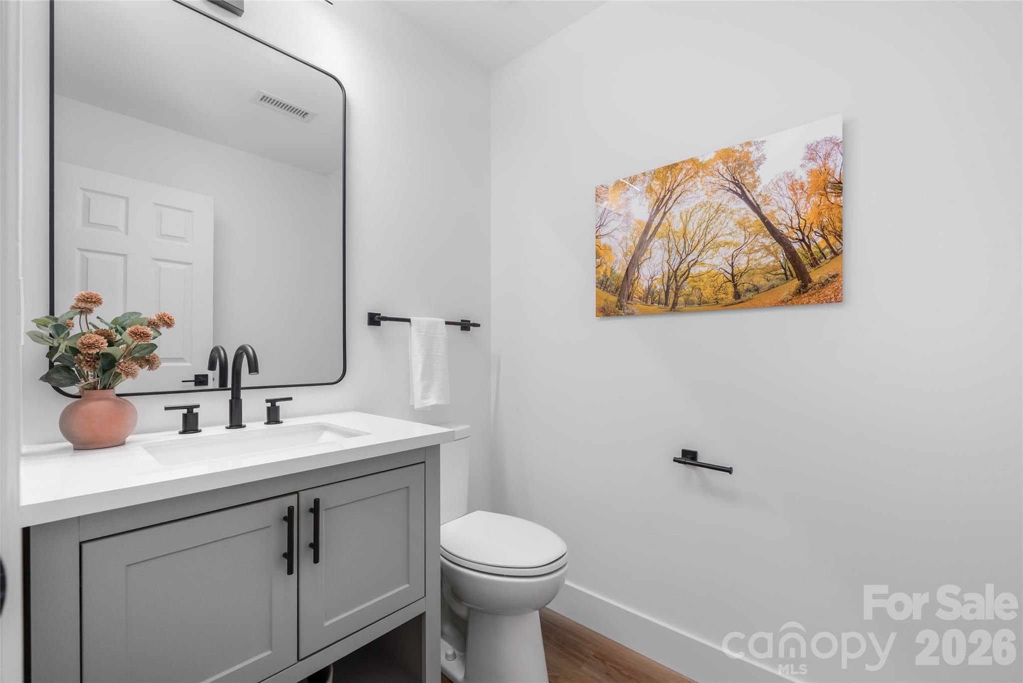 20315 Southshore Drive Property Photo 15