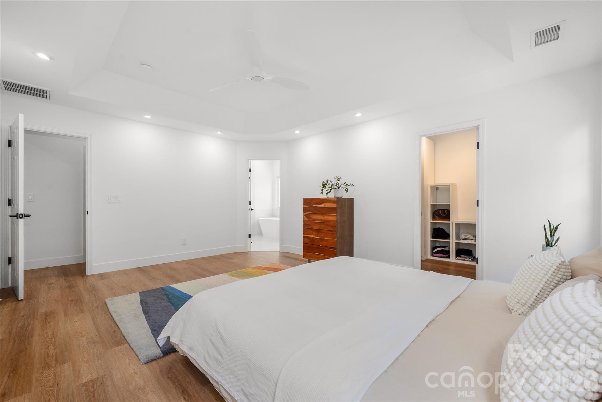 20315 Southshore Drive Property Photo 17