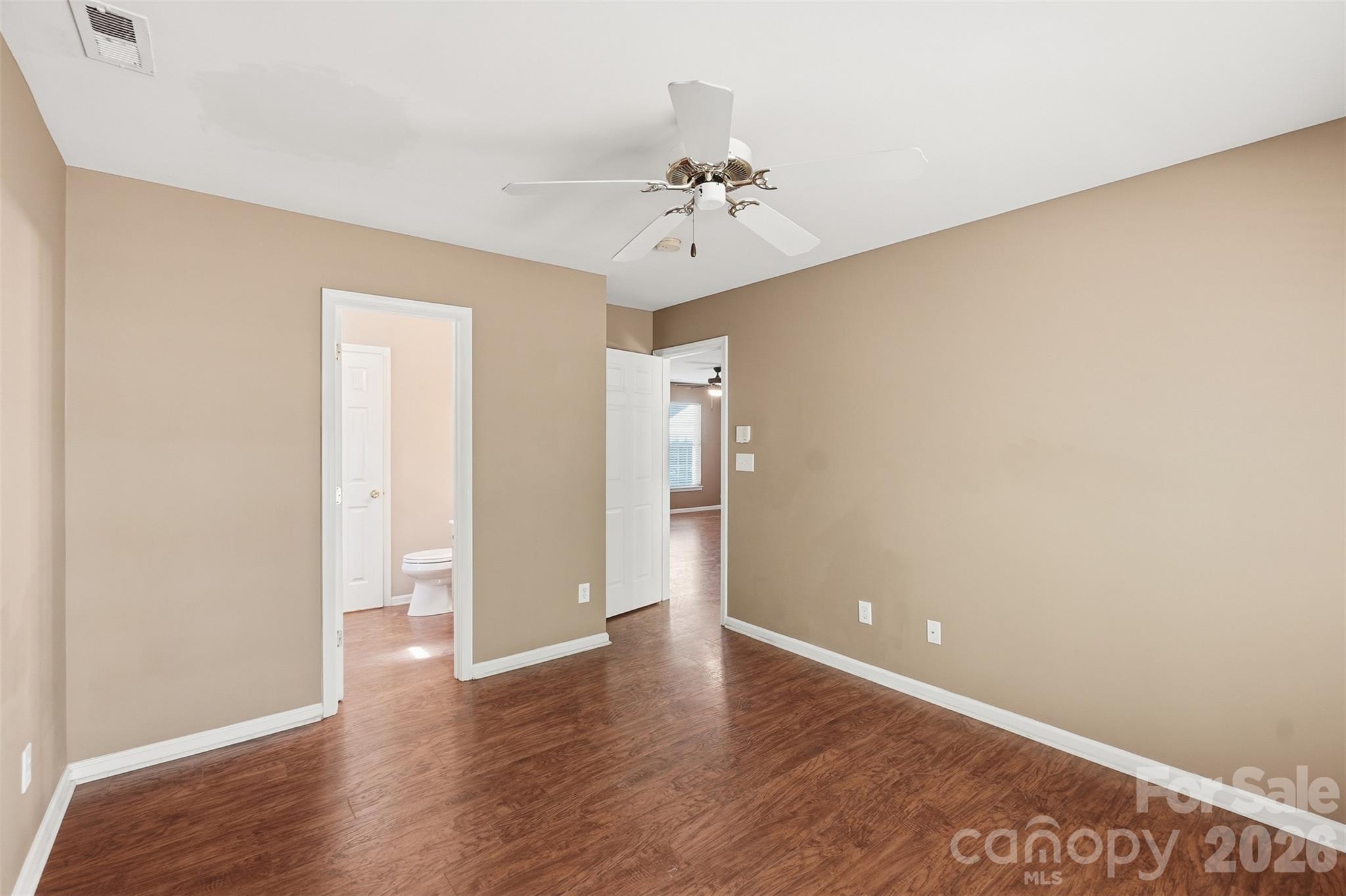 1619 Eagle Lake Drive 203 Property Photo 13