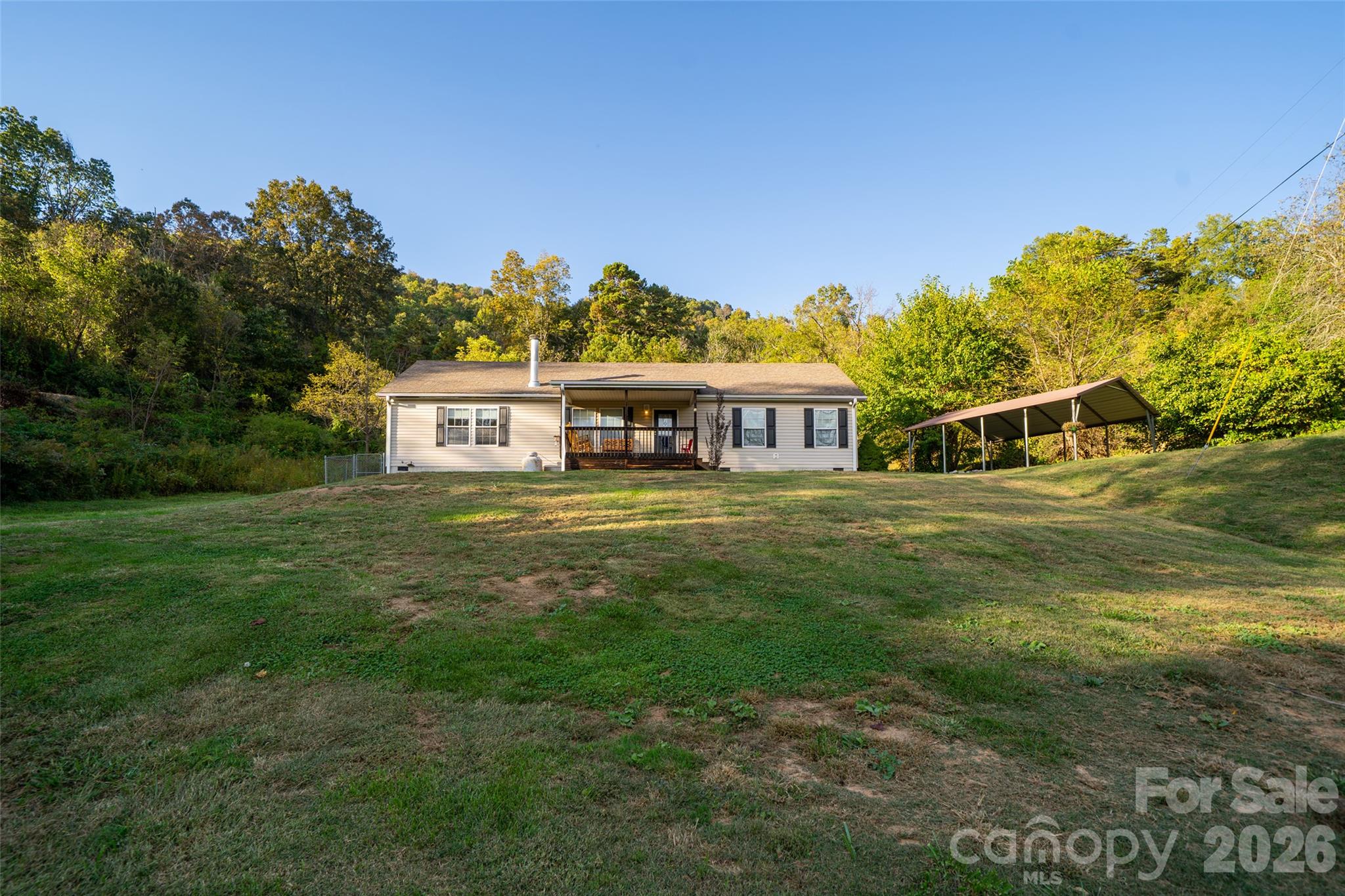 23 Yorkie Drive Property Photo 4