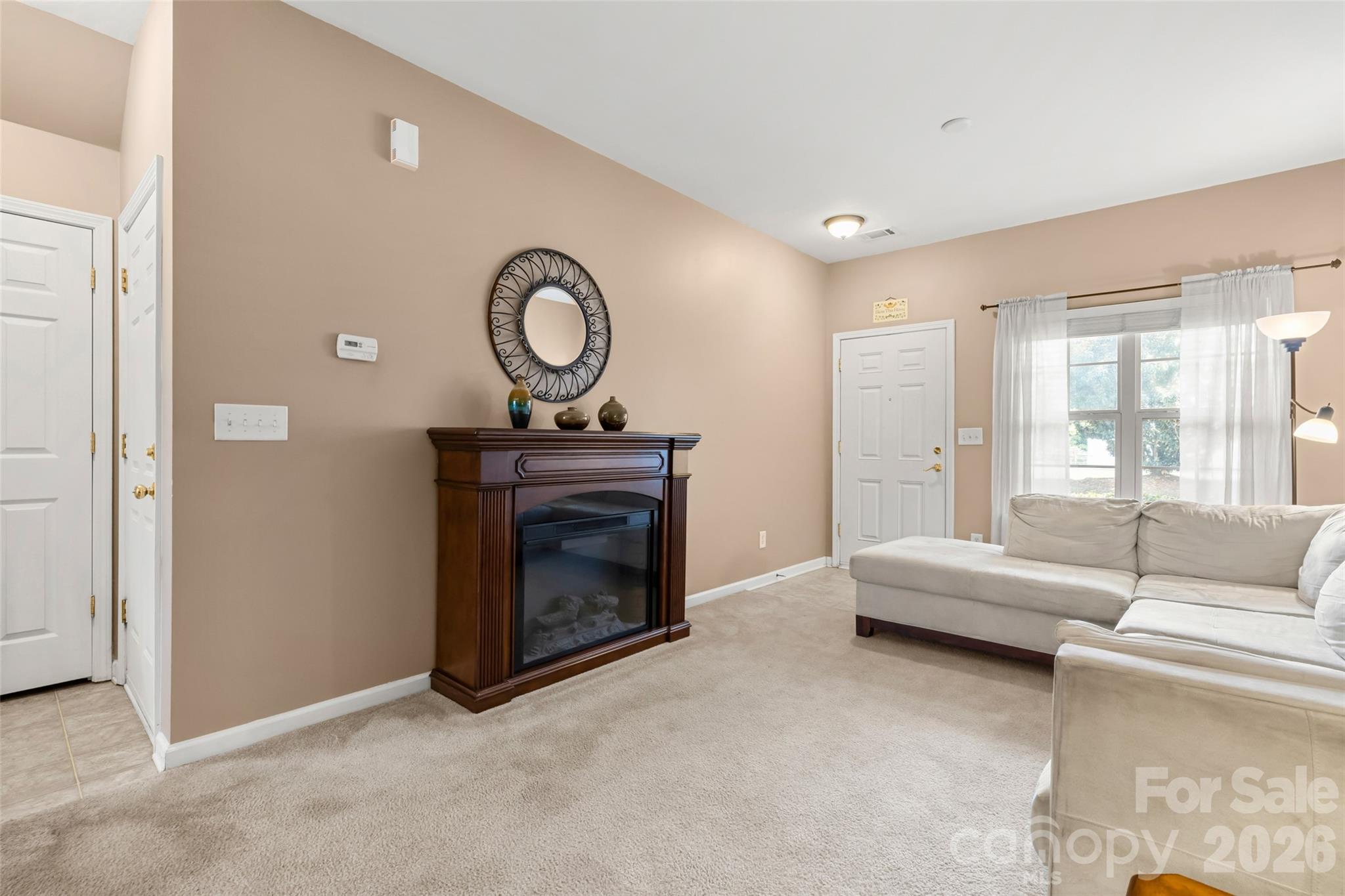 207 Tail Race Lane Property Photo 5