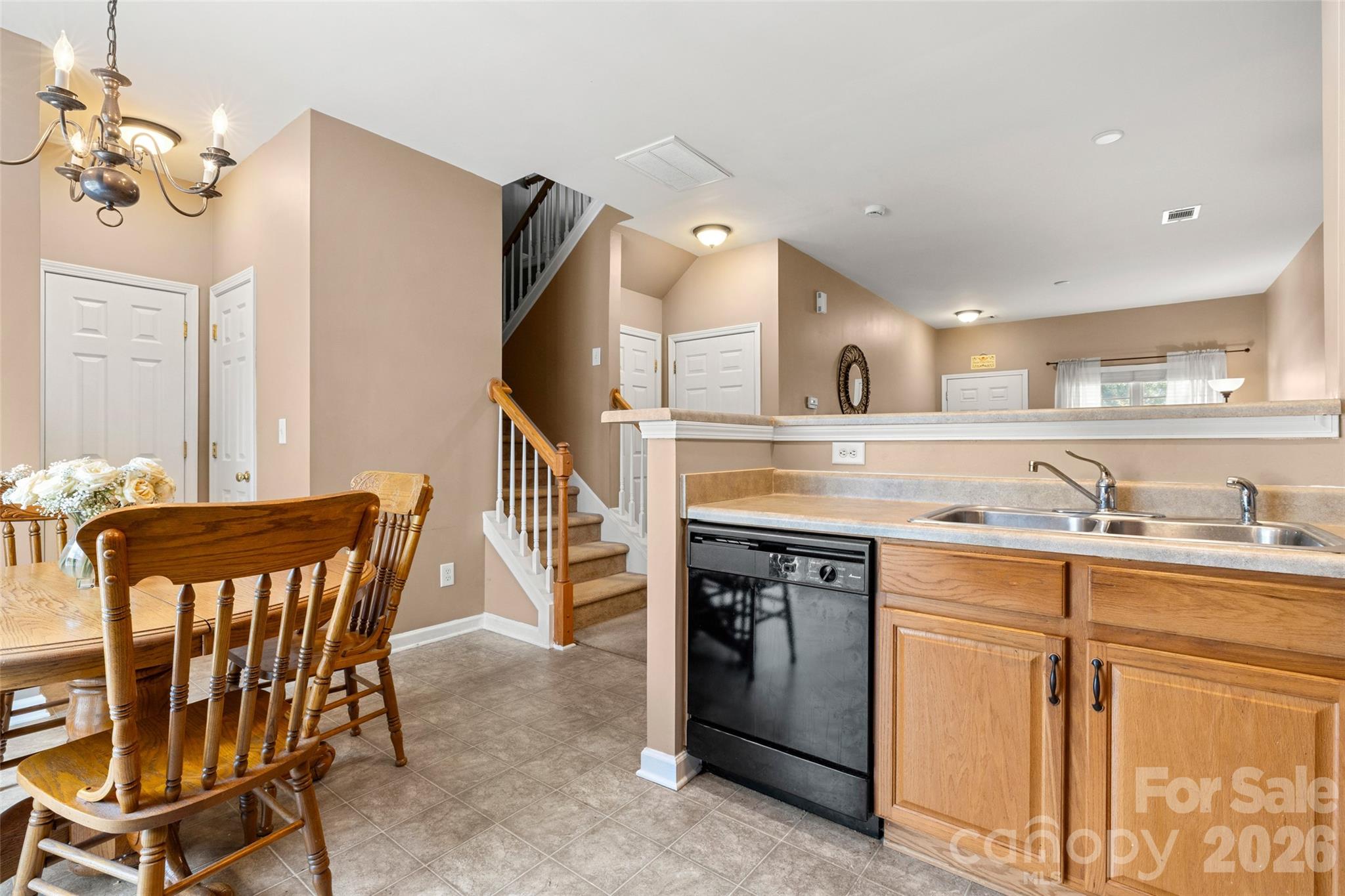 207 Tail Race Lane Property Photo 10