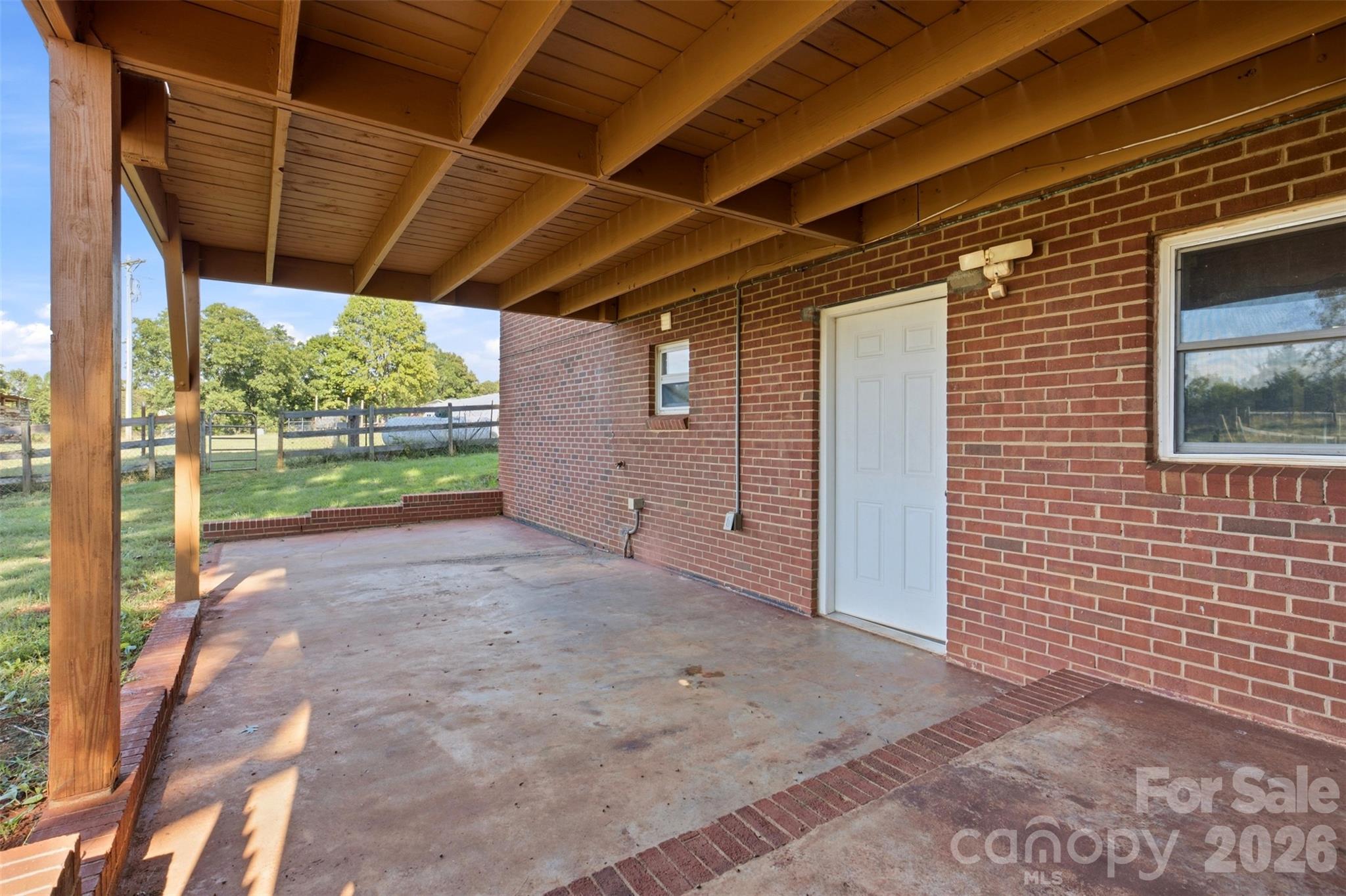 3881 Summerow Road Property Photo 22