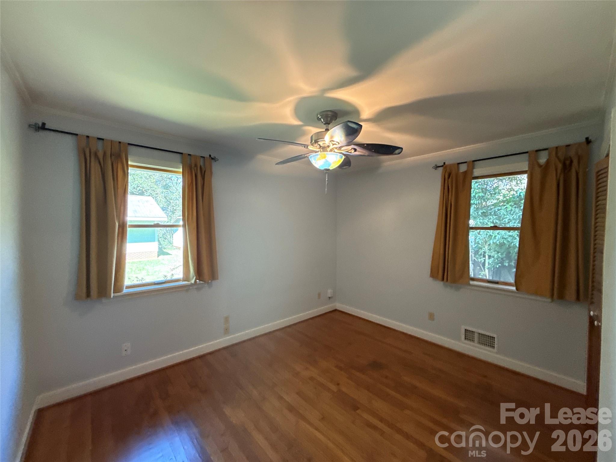 4344 University Drive Property Photo 11