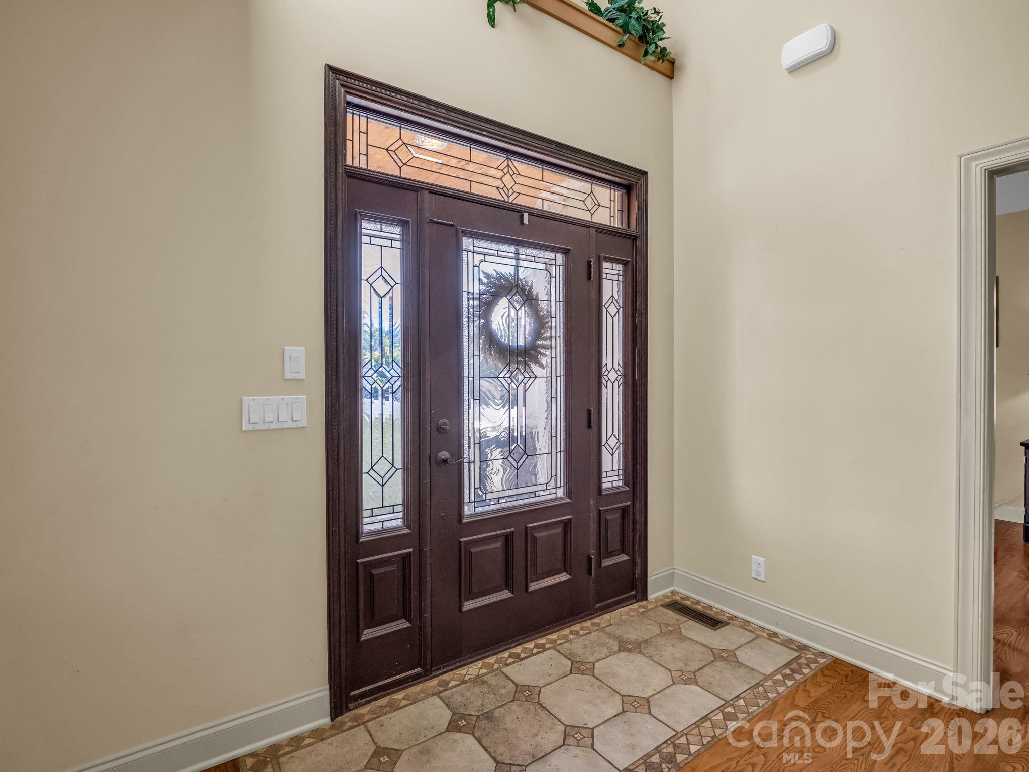 61 Mountain Shadows Drive Property Photo 8