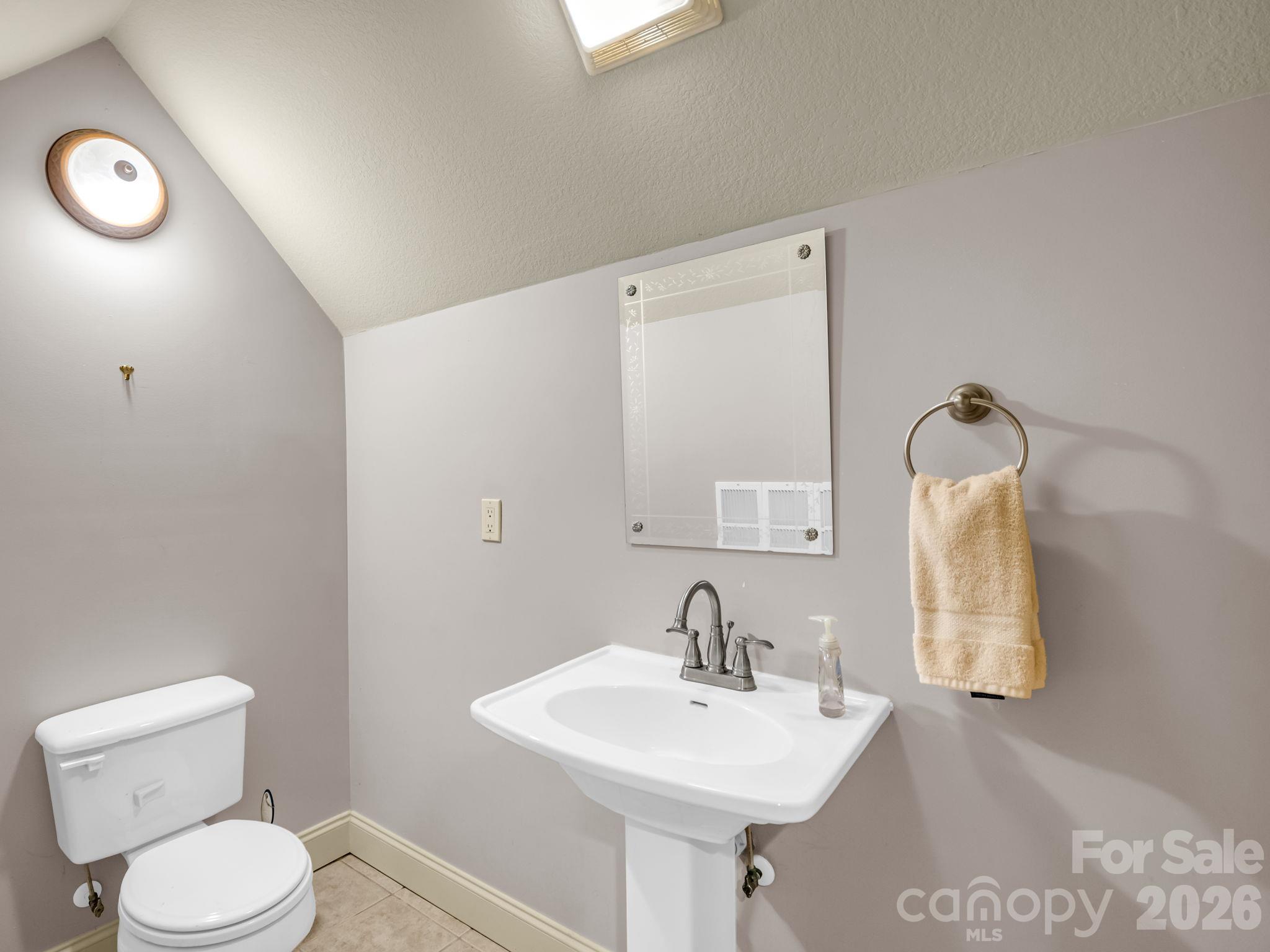 61 Mountain Shadows Drive Property Photo 30