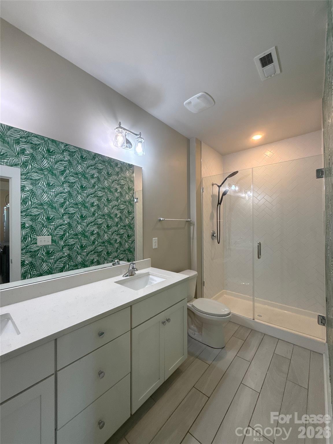 1009 Justice Avenue Property Photo 10
