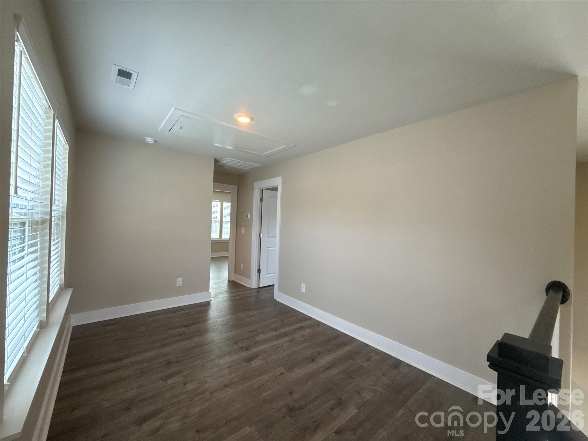 1009 Justice Avenue Property Photo 11