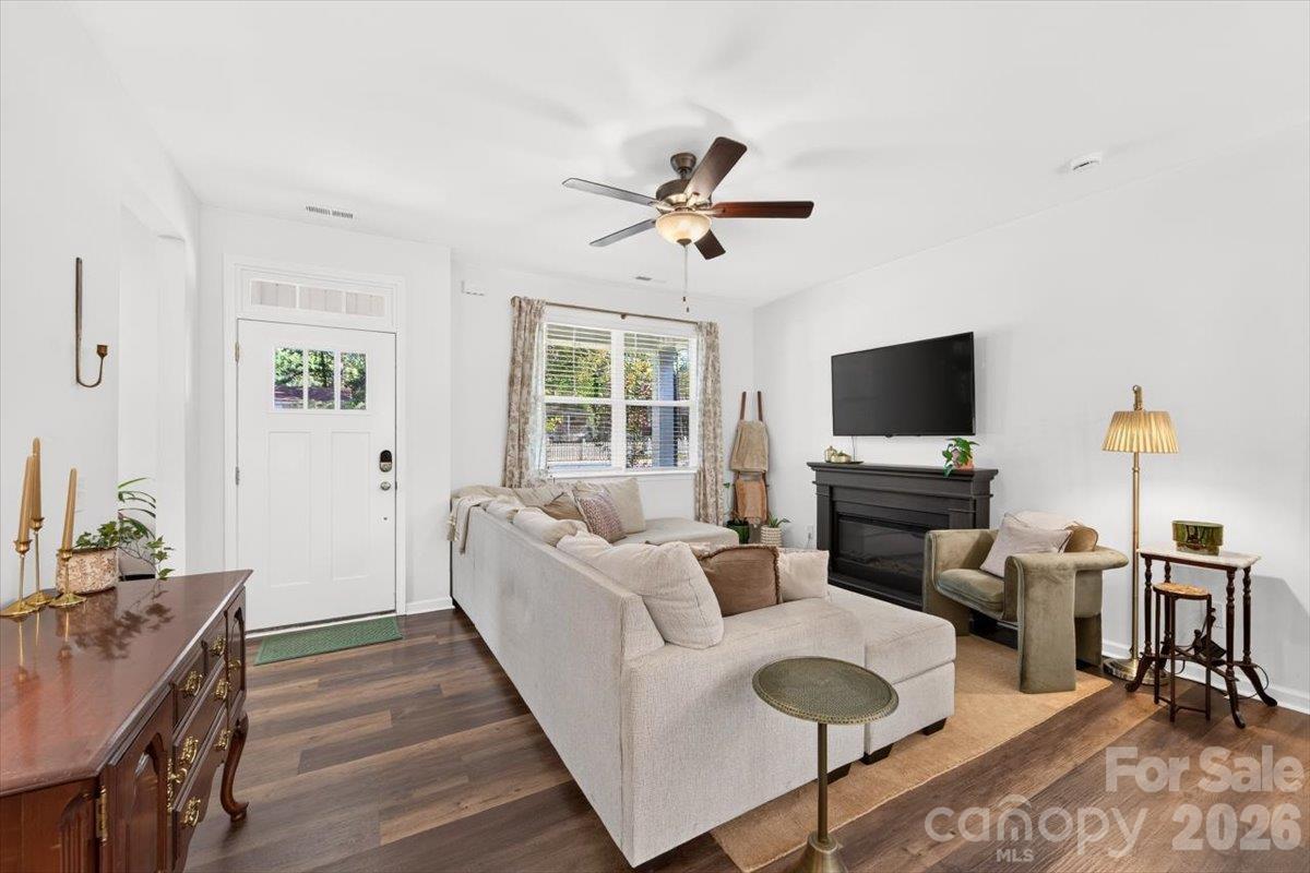 1816 Purser Drive Property Photo 6