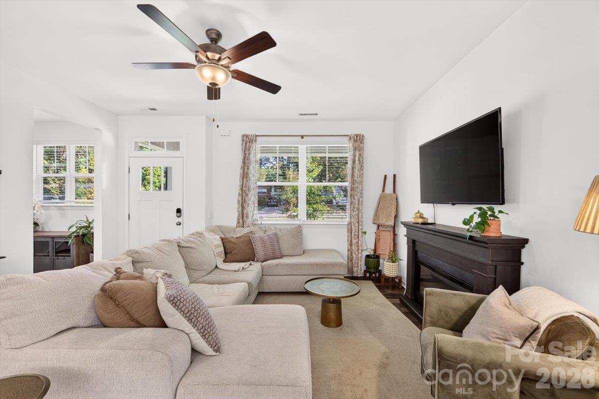 1816 Purser Drive Property Photo 8