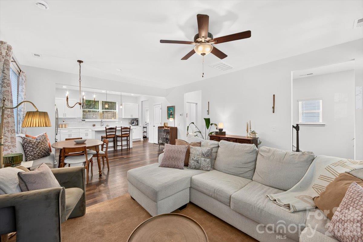 1816 Purser Drive Property Photo 9