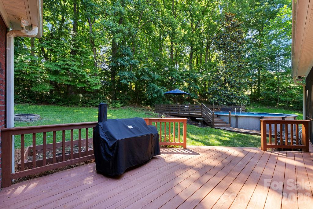 10846 Tyler Brook Lane Property Photo 30
