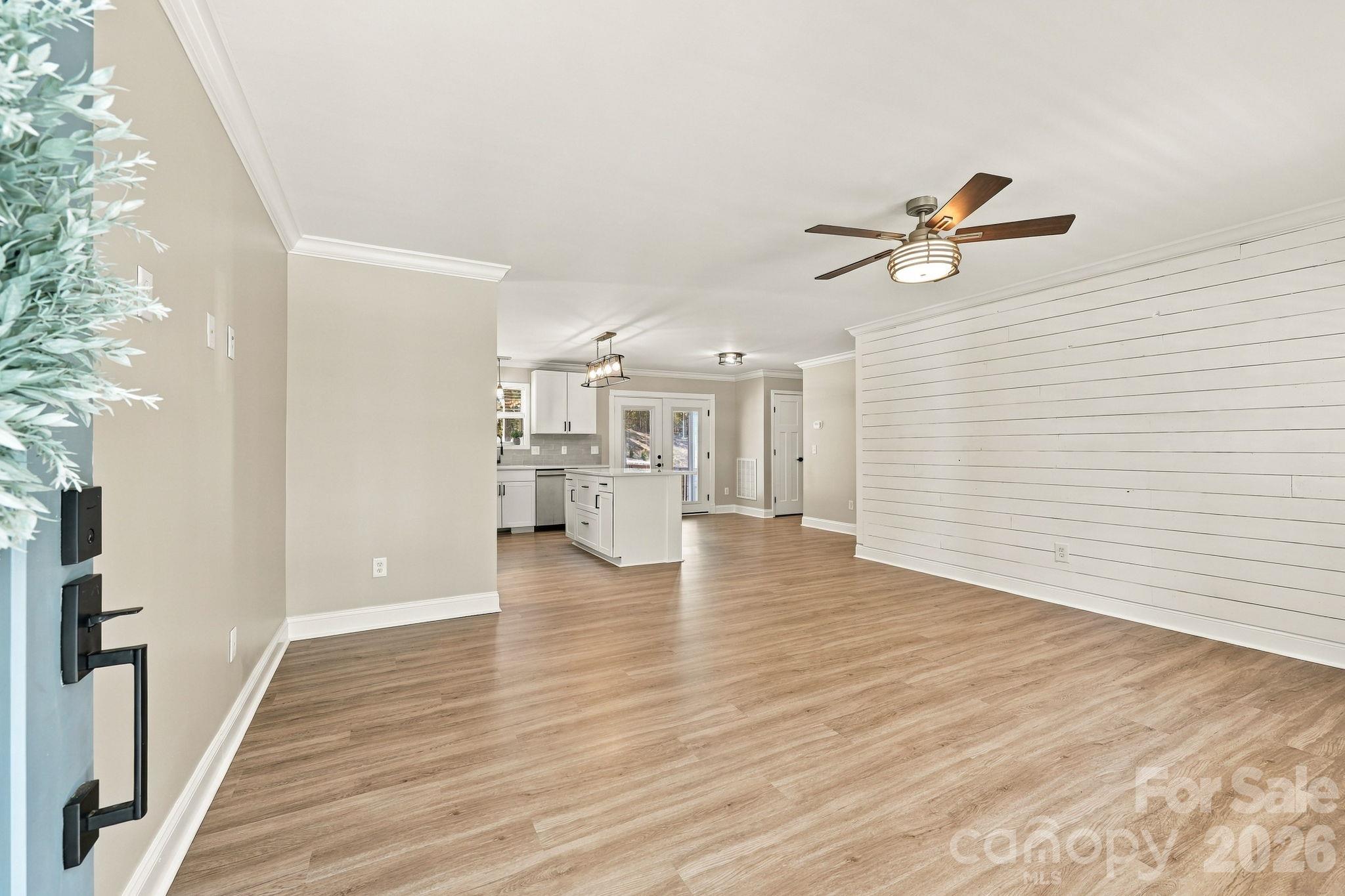 1425 Ebenezer Road Property Photo 4