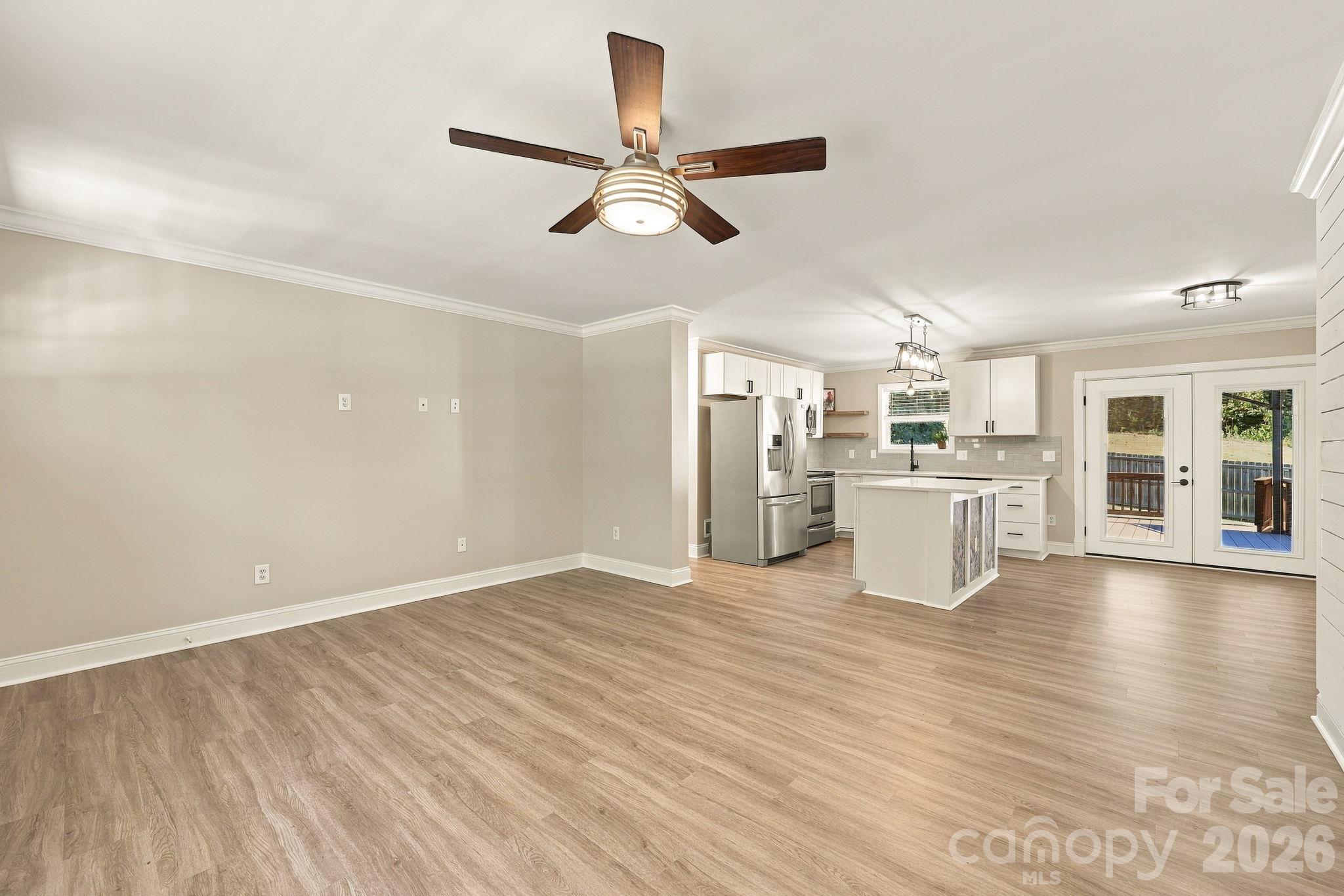 1425 Ebenezer Road Property Photo 5