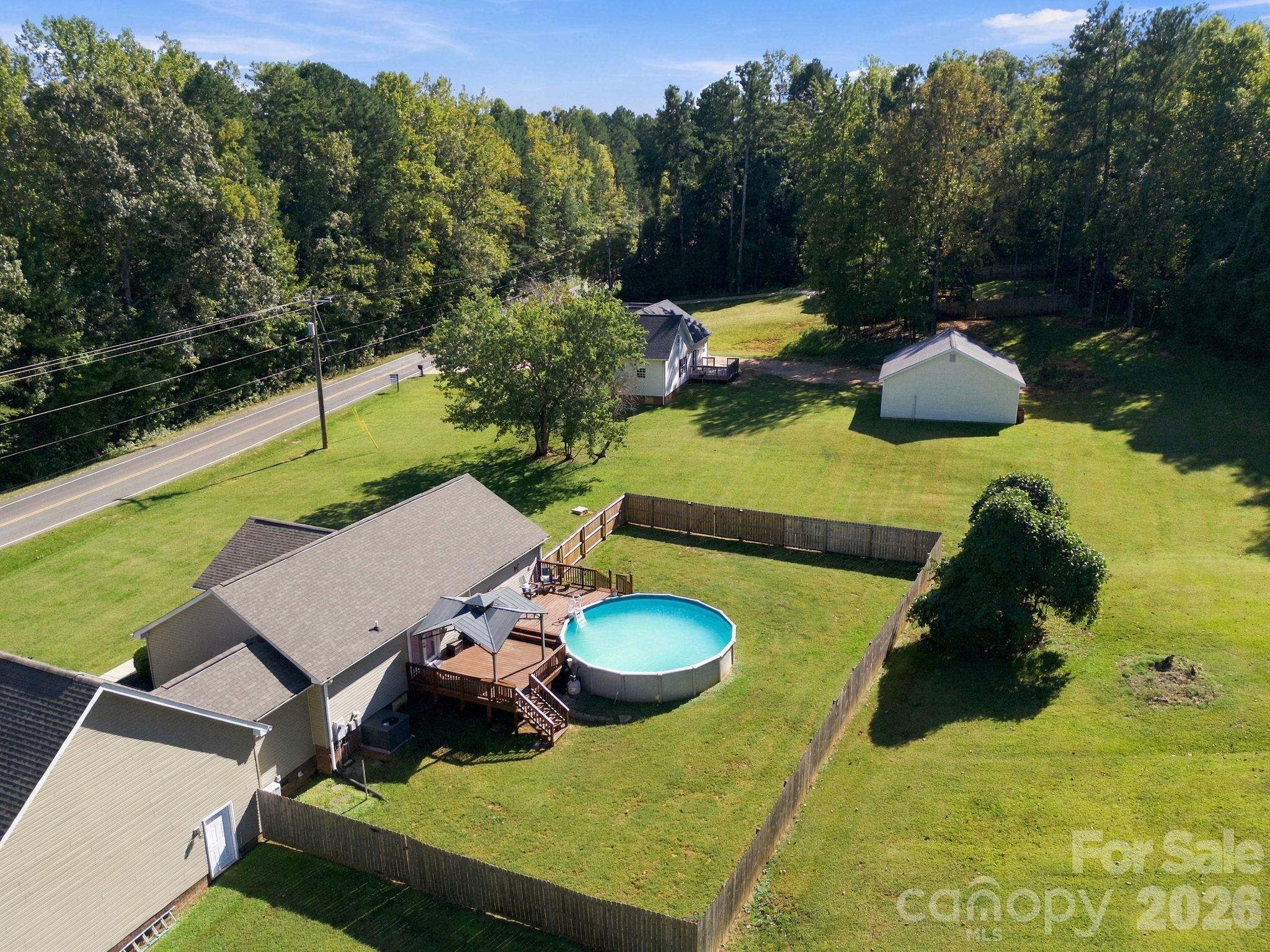 1425 Ebenezer Road Property Photo 9