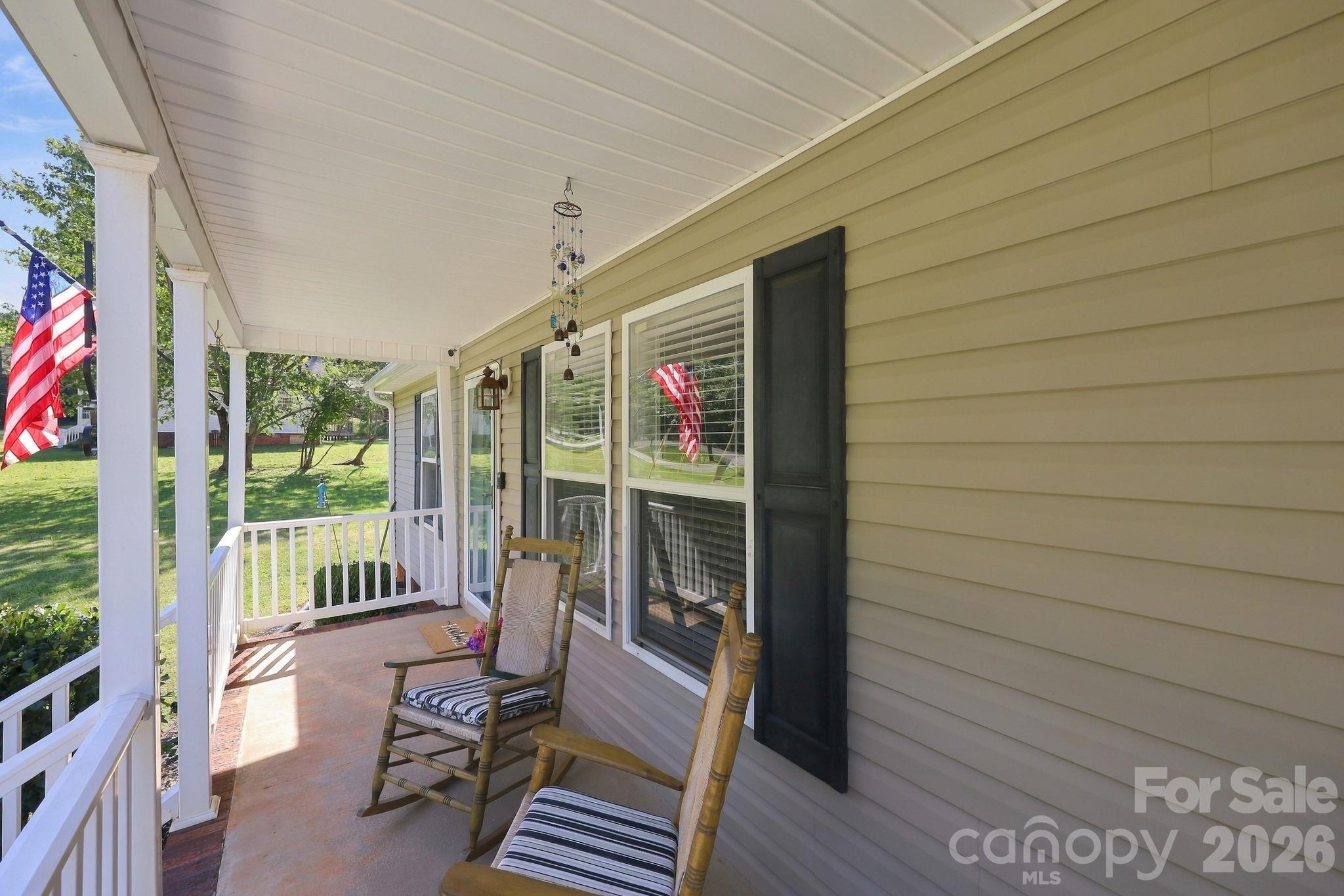 1425 Ebenezer Road Property Photo 16