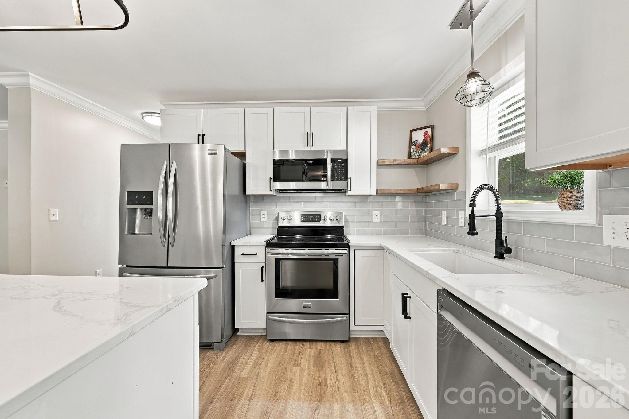 1425 Ebenezer Road Property Photo 19