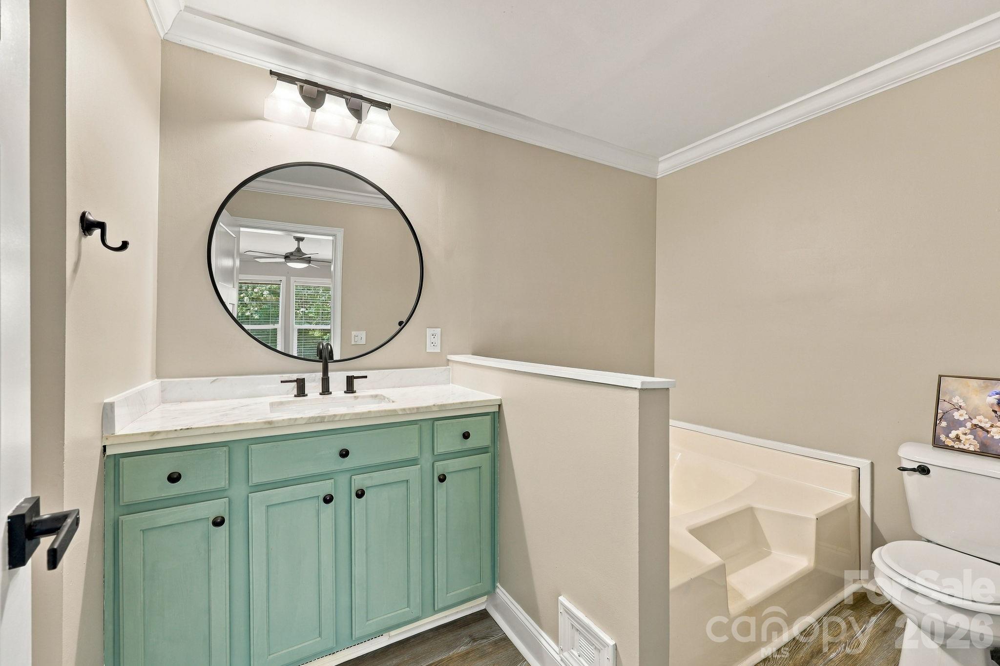 1425 Ebenezer Road Property Photo 28