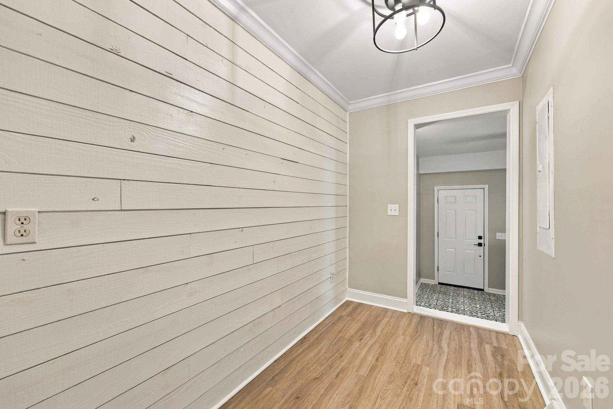1425 Ebenezer Road Property Photo 31