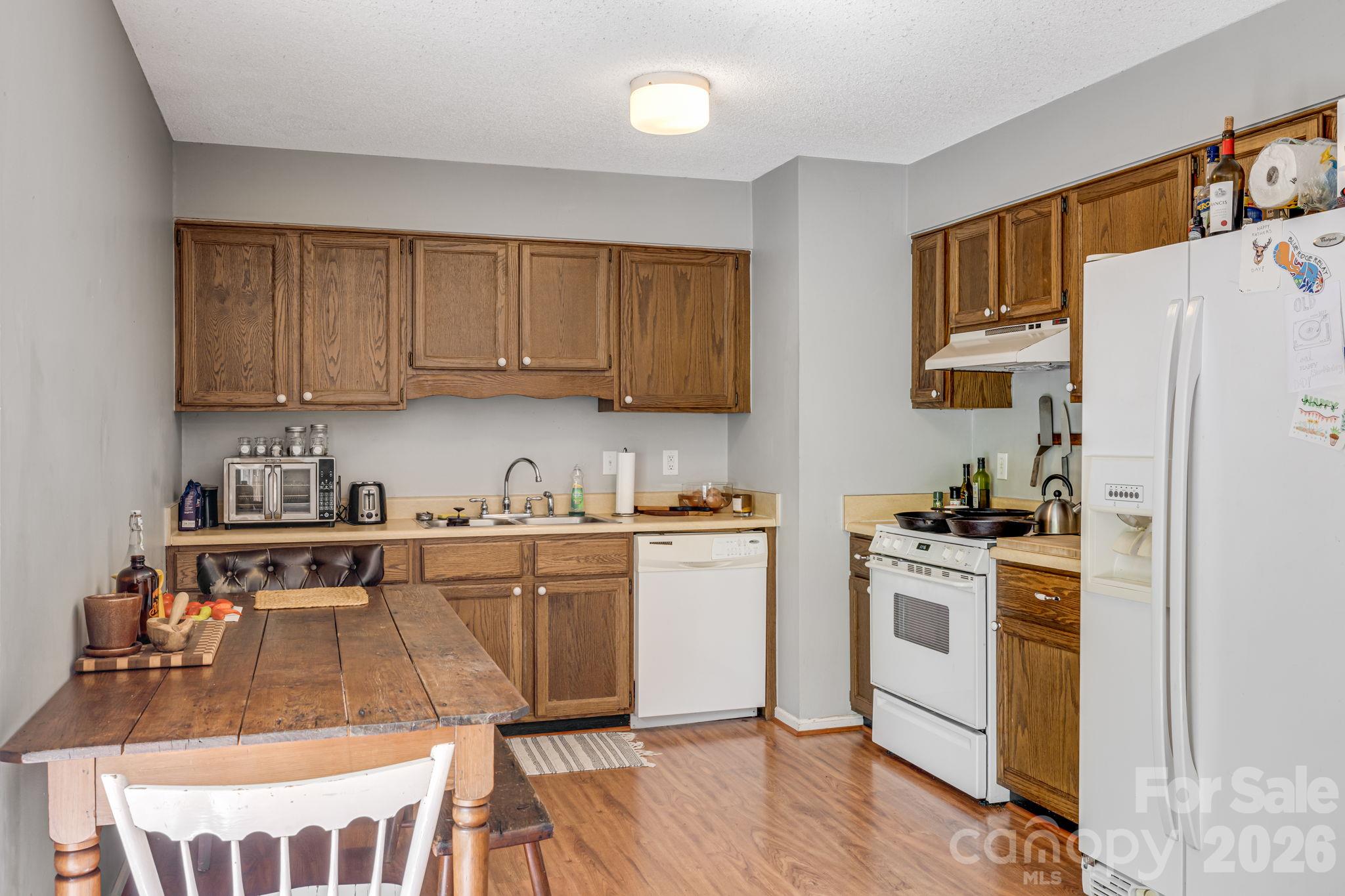 38 Clovernook Drive Property Photo 18