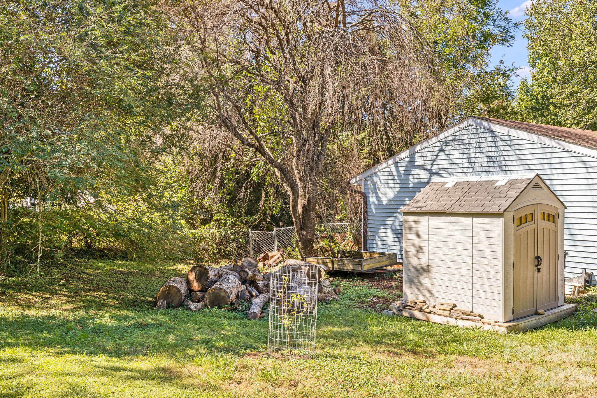 38 Clovernook Drive Property Photo 40