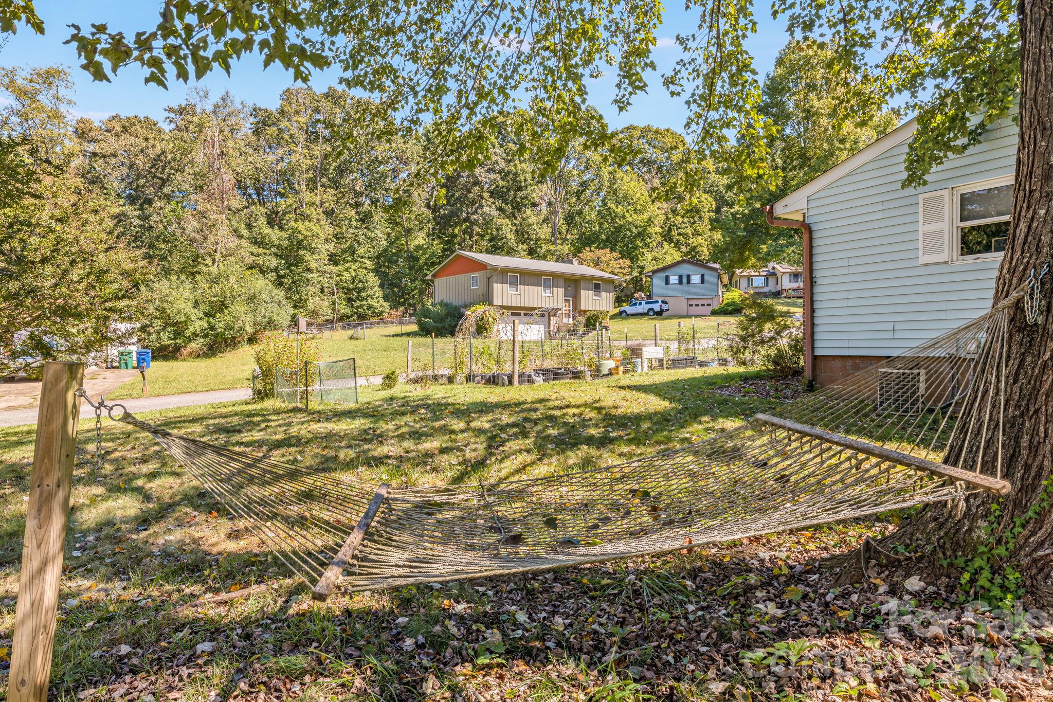 38 Clovernook Drive Property Photo 43