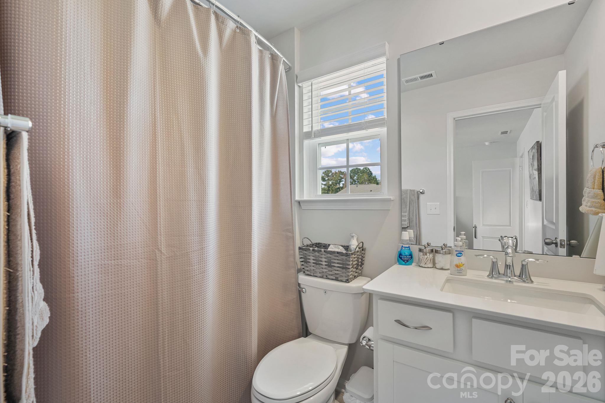 107 Hollywood Court Property Photo 13