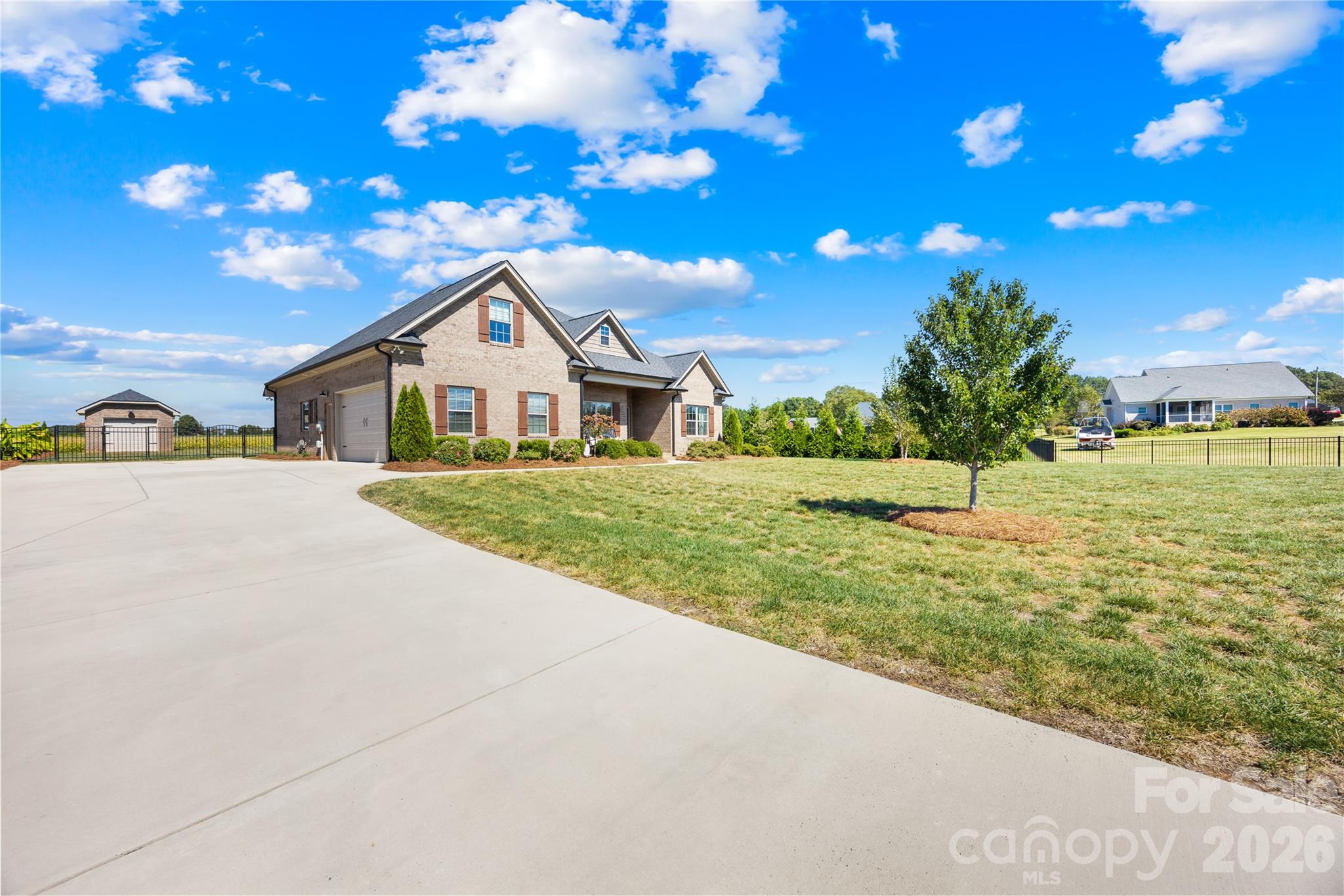 2107 Parrothead Drive Property Photo 41