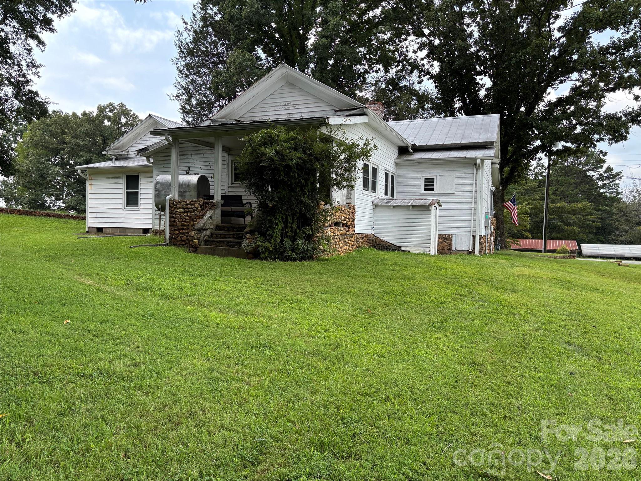 6144 Hudlow Road Property Photo 19