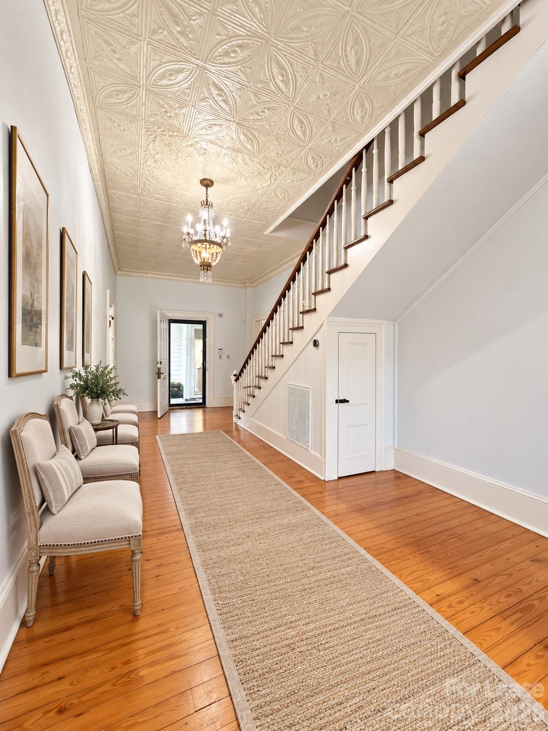 500 John Street Room 3 Property Photo 16