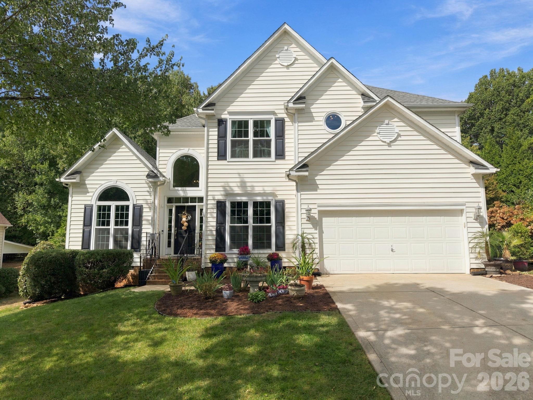 20304 Southshore Drive Property Photo 2