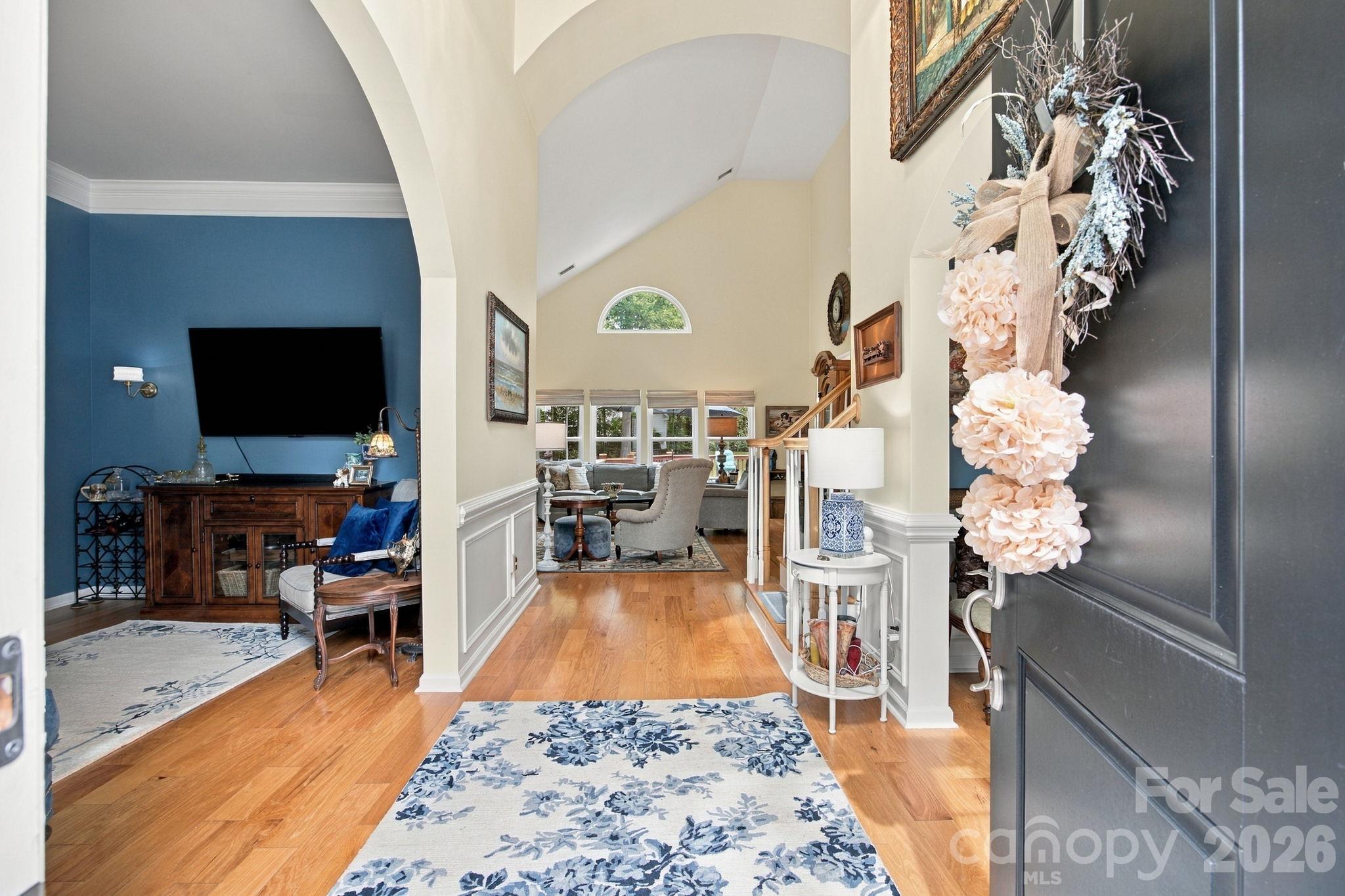 20304 Southshore Drive Property Photo 4