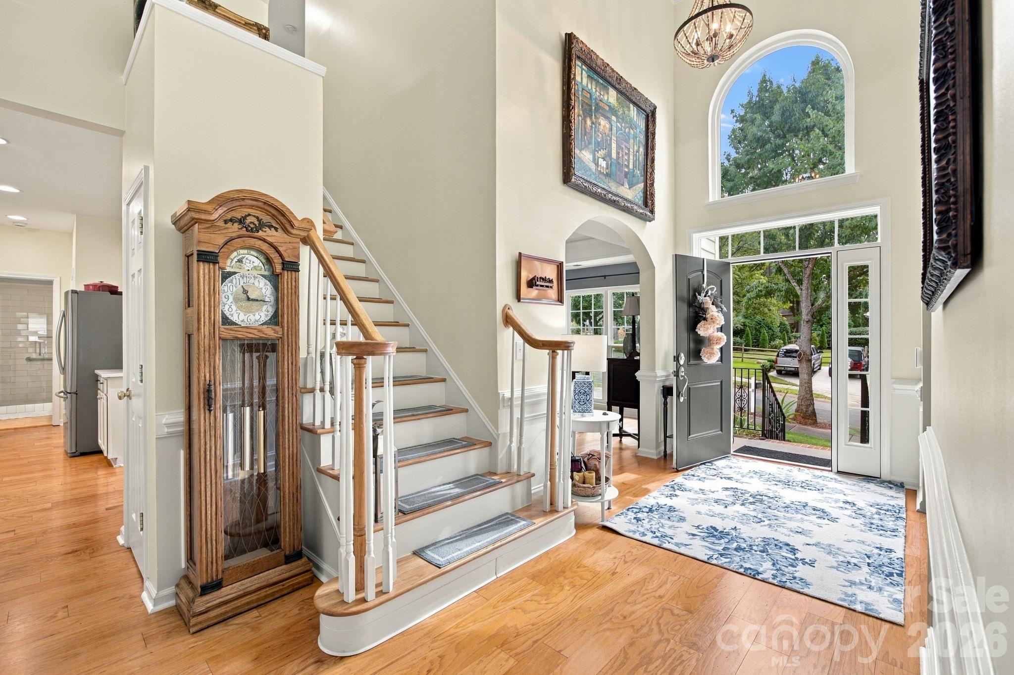 20304 Southshore Drive Property Photo 7