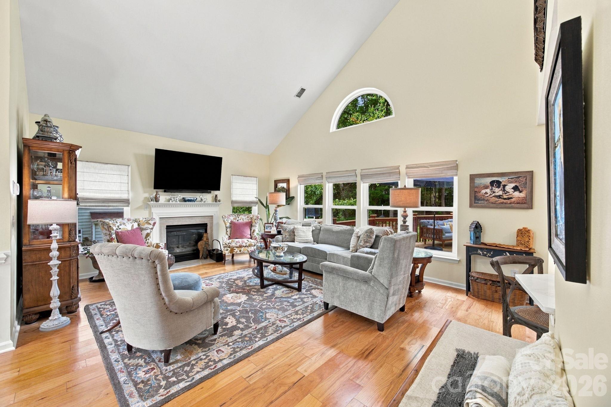 20304 Southshore Drive Property Photo 12