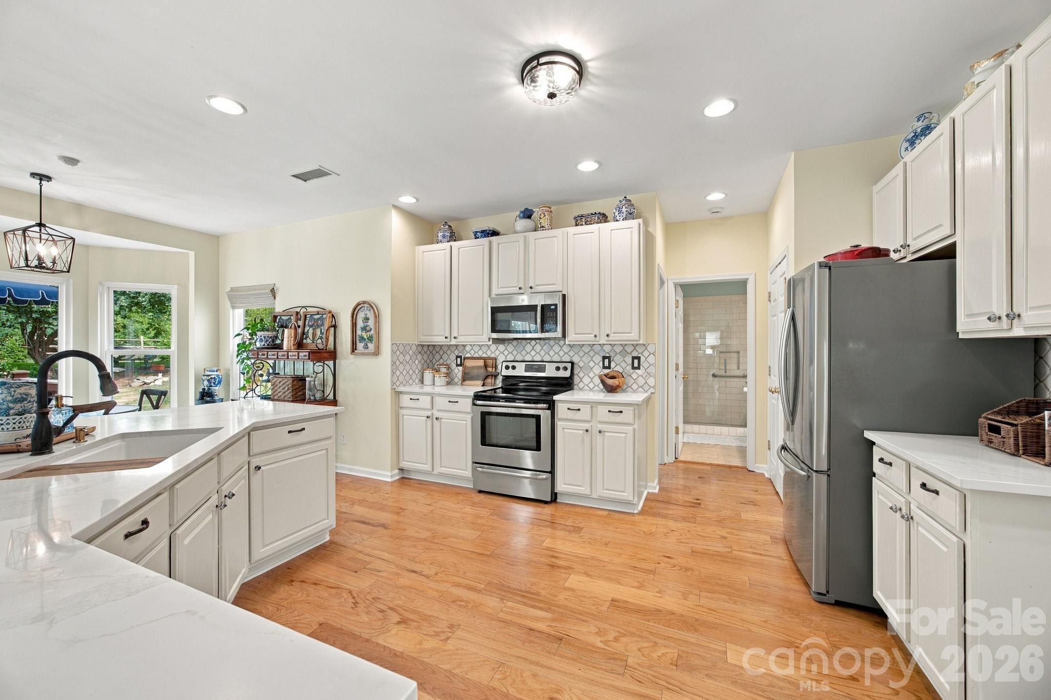 20304 Southshore Drive Property Photo 18