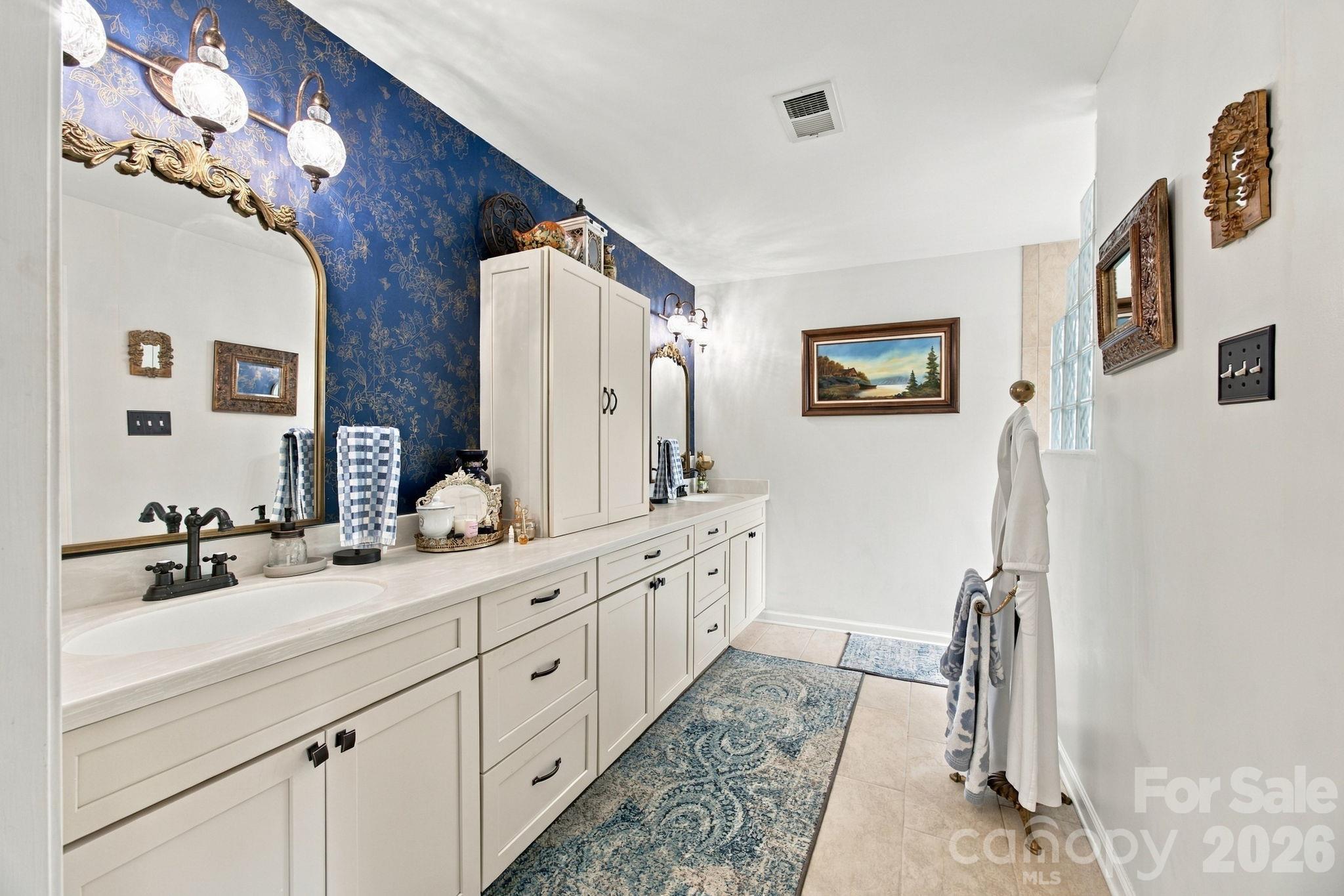 20304 Southshore Drive Property Photo 27