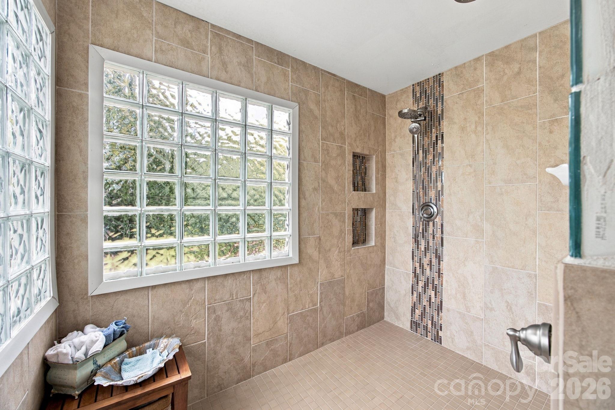 20304 Southshore Drive Property Photo 30
