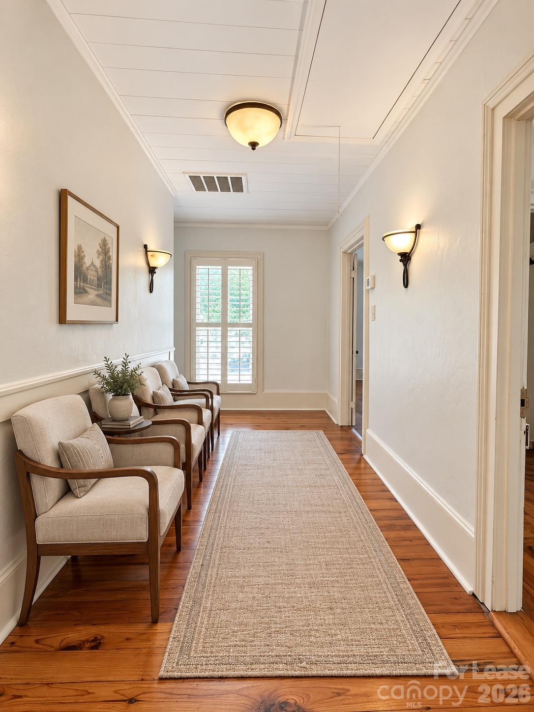 500 John Street Room 5 Property Photo 17