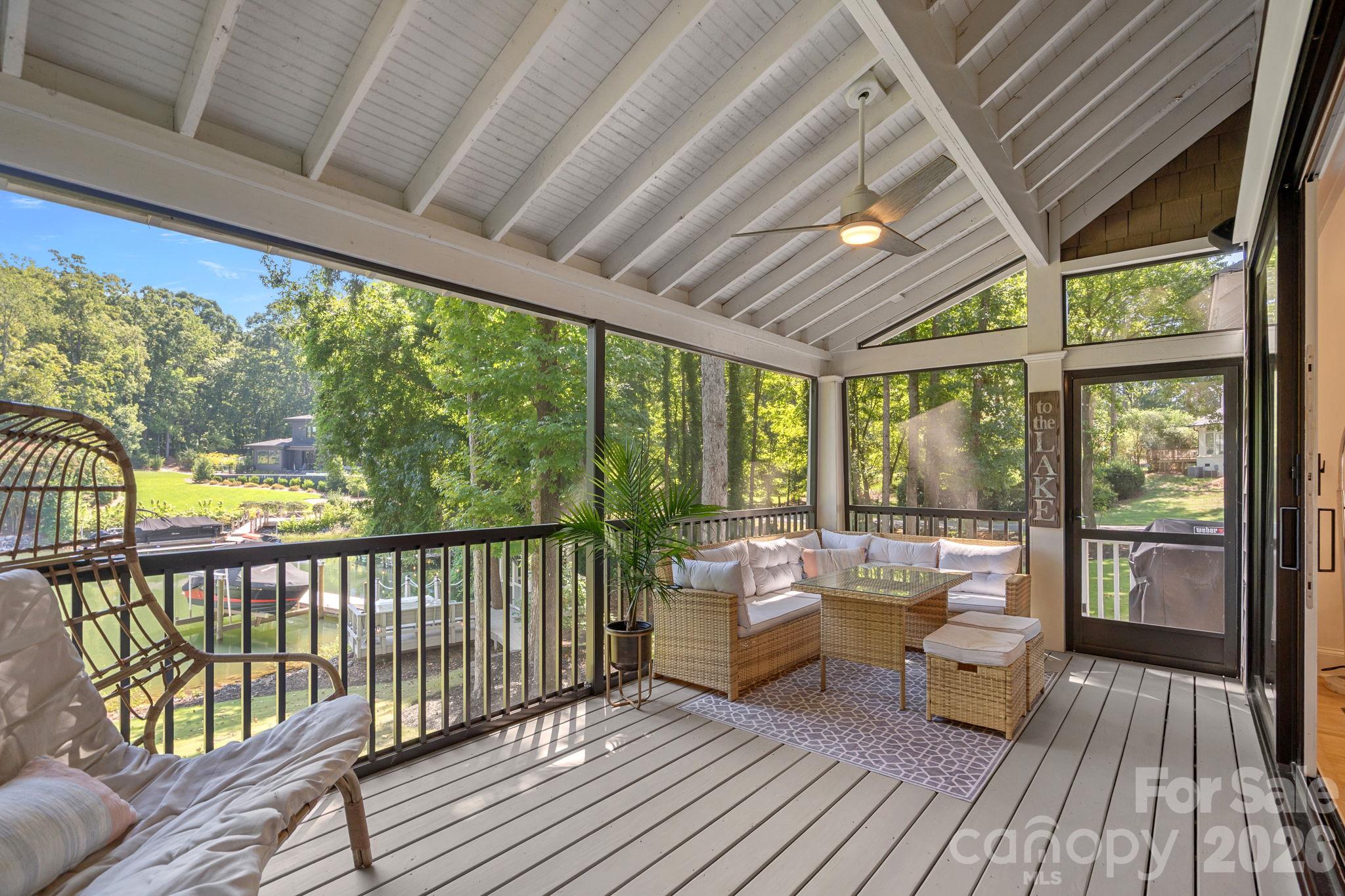 19610 Weavers Circle Property Photo 29