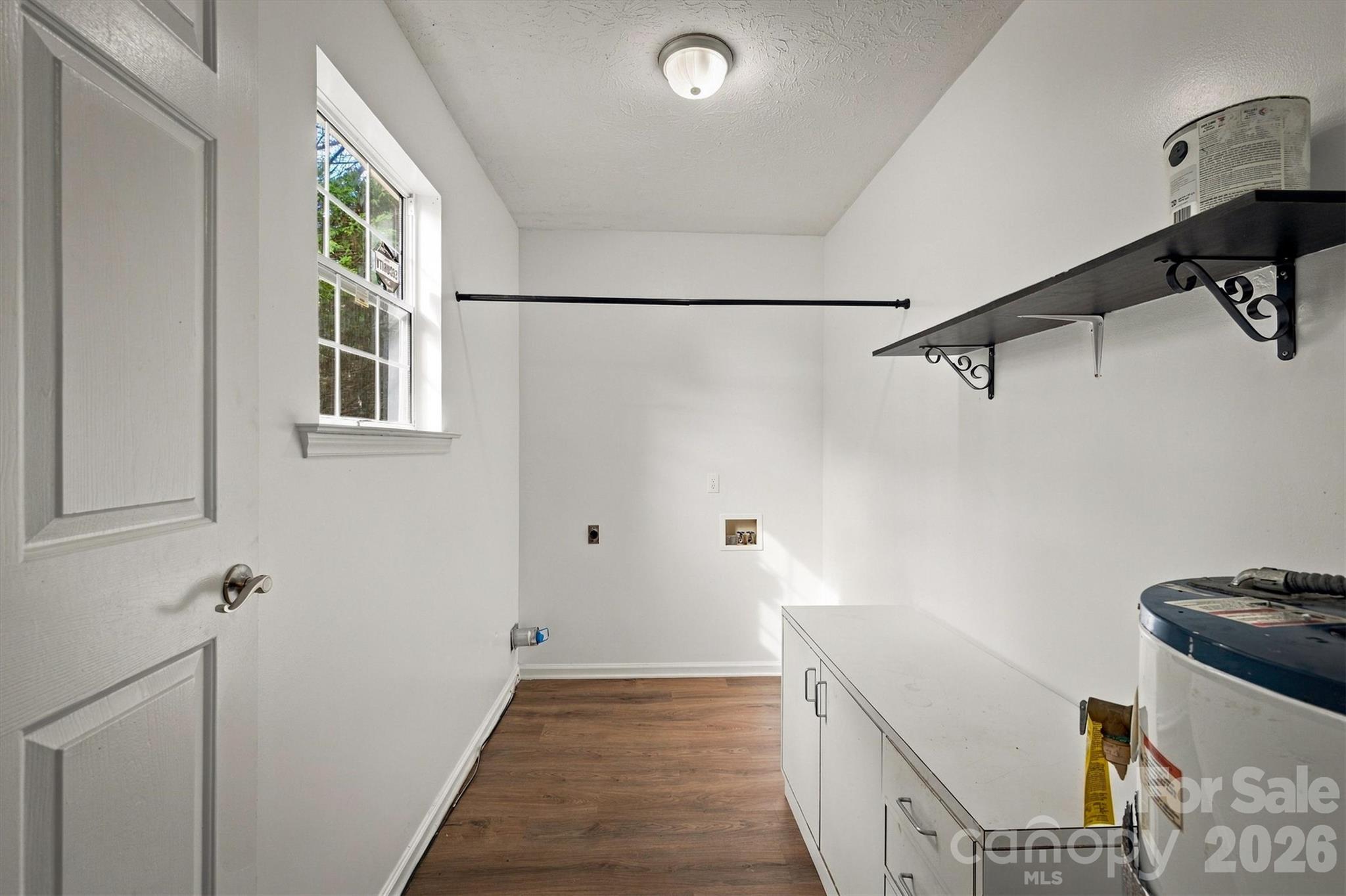 37 Laurel Street Property Photo 12
